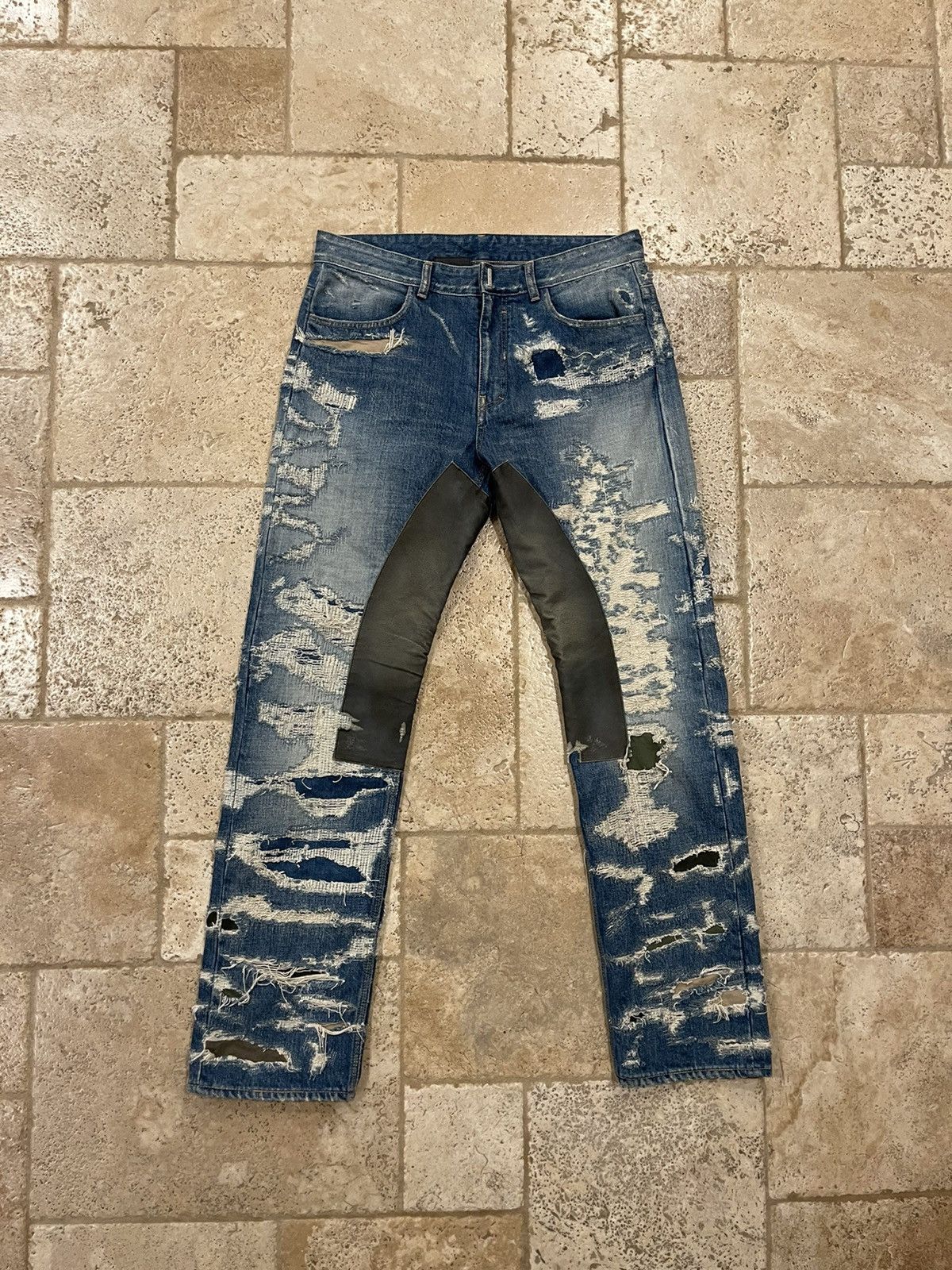 Image of Givenchy Matthew Williams Jeans In Destroyed Denim Moleskin in Blue, Men's (Size 34)