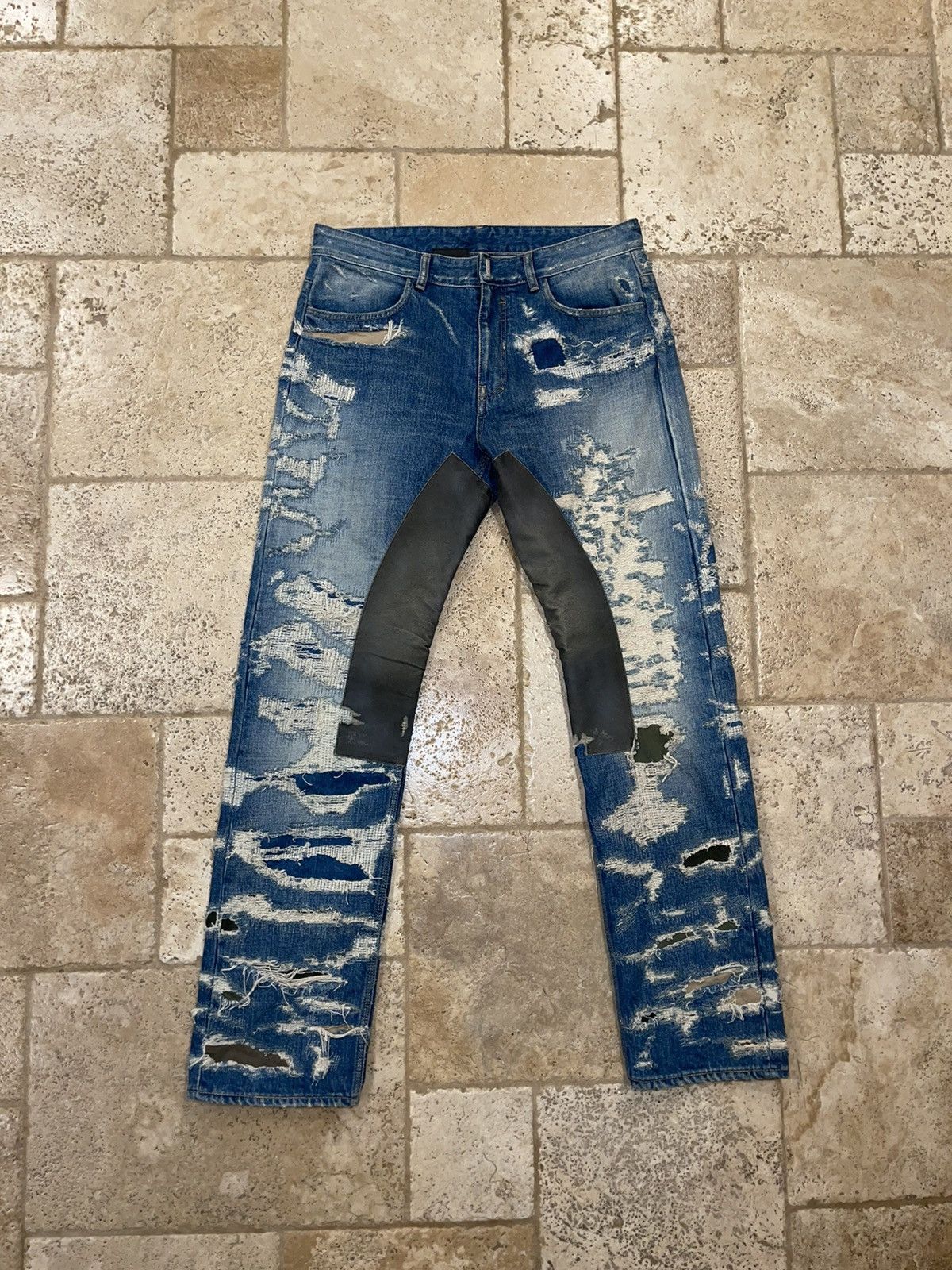 Givenchy Givenchy Matthew Williams Jeans In Destroyed Denim Moleskin Size US 34 / EU 50 - 12 Thumbnail