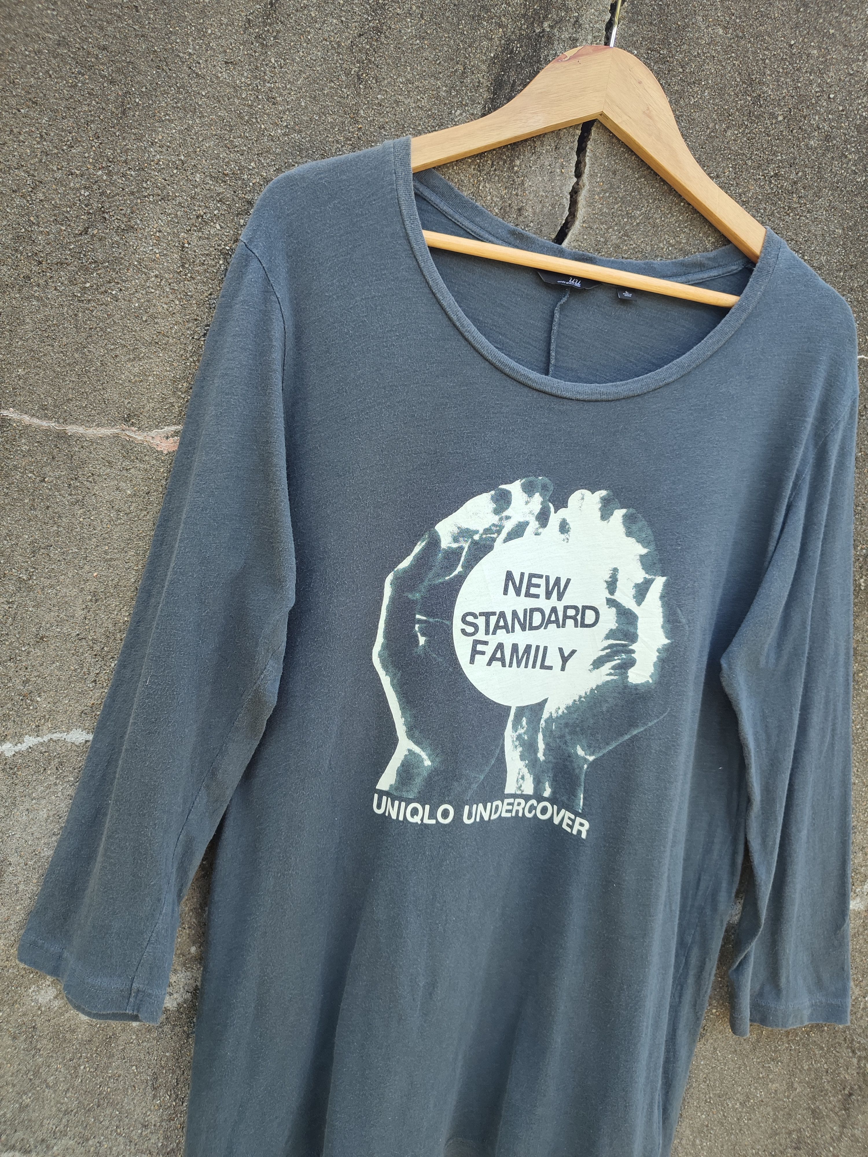 Jun Takahashi × Undercover × Uniqlo Uniqlo Undercover "New Standard Family" Long Sleeve Shirt Size US M / EU 48-50 / 2 - 5 Thumbnail