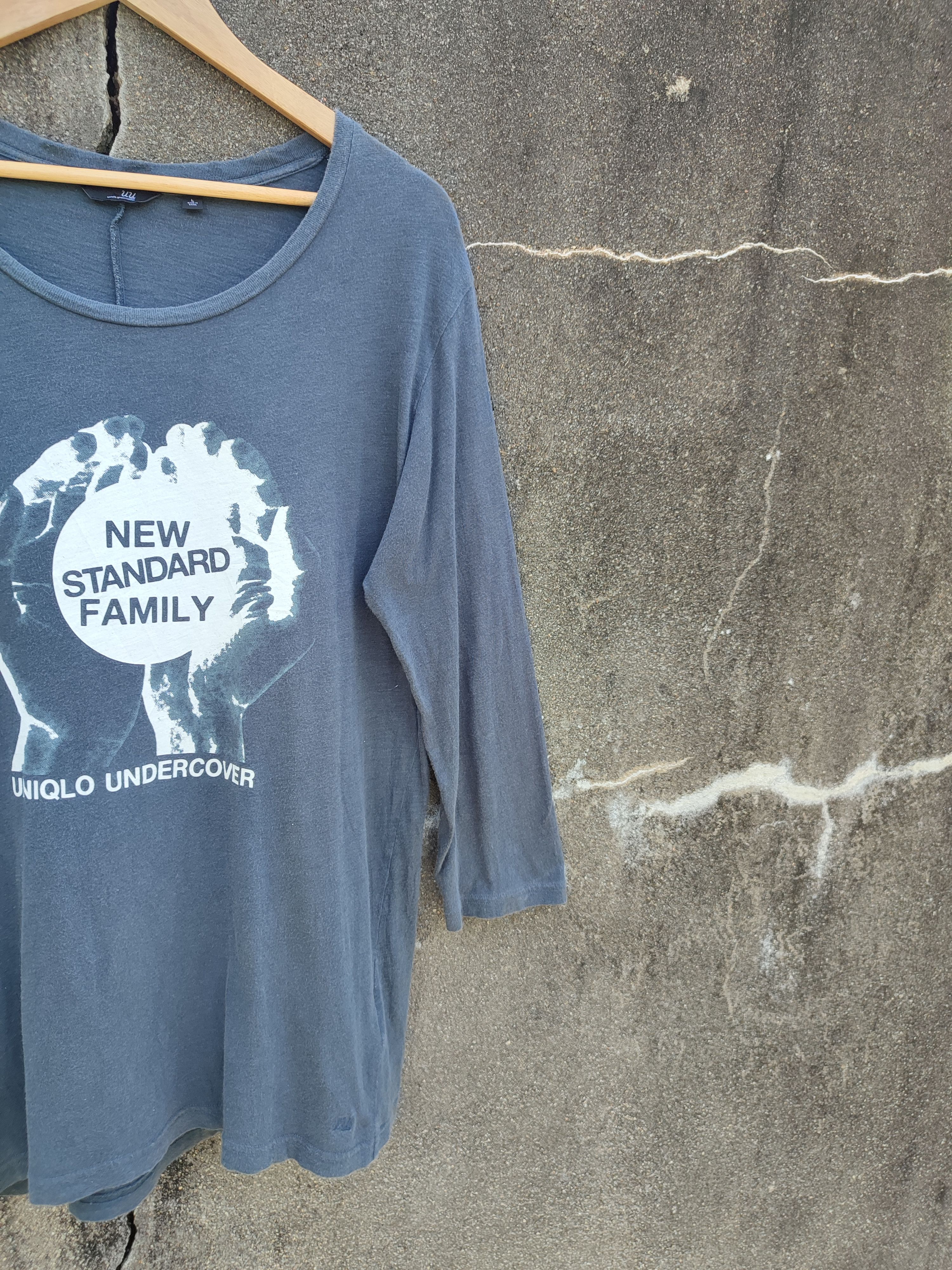 Jun Takahashi × Undercover × Uniqlo Uniqlo Undercover "New Standard Family" Long Sleeve Shirt Size US M / EU 48-50 / 2 - 6 Thumbnail