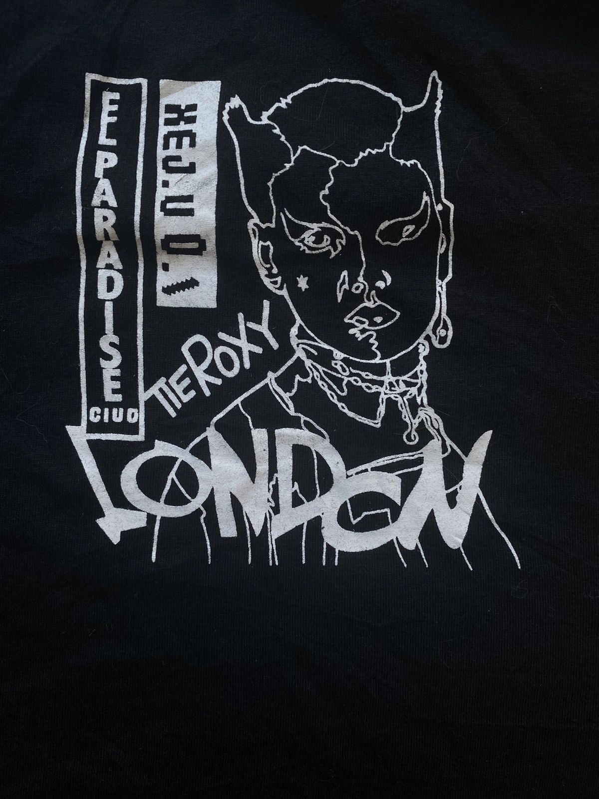 Undercover 2004-2005 Rare Undercoverism Soo Catwoman T shirt Size US M / EU 48-50 / 2 - 4 Thumbnail