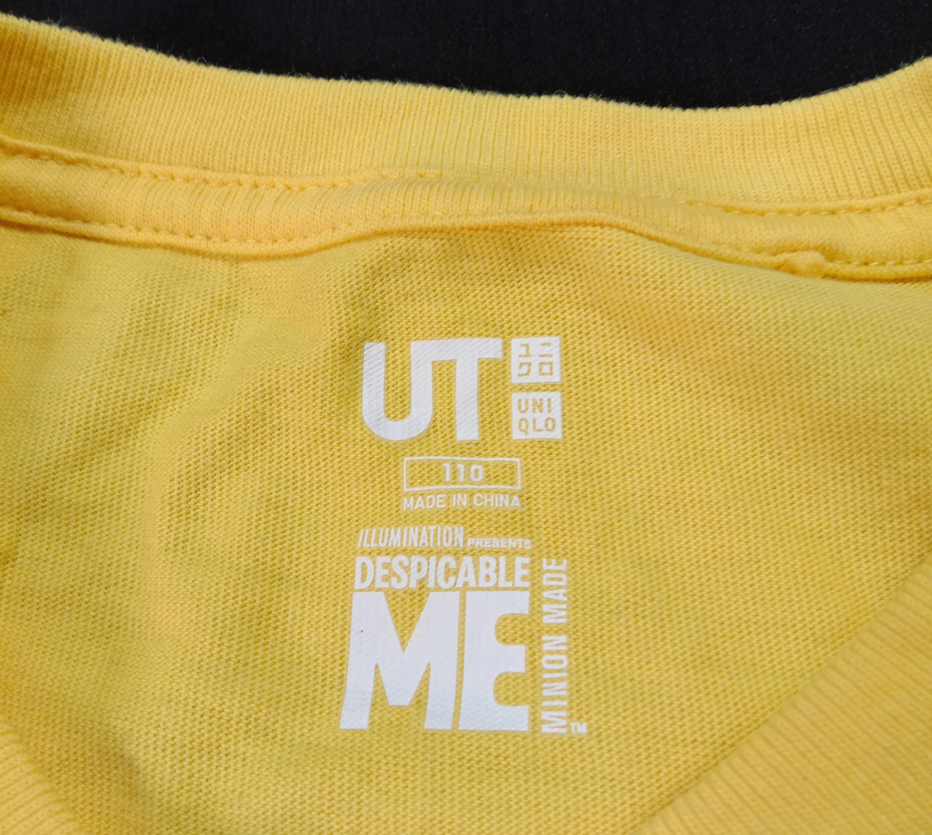 Japanese Brand Despicable ME Let's go all out Minion Movie Uniqlo Tee Size XXS / US 00 / IT 34 - 3 Thumbnail