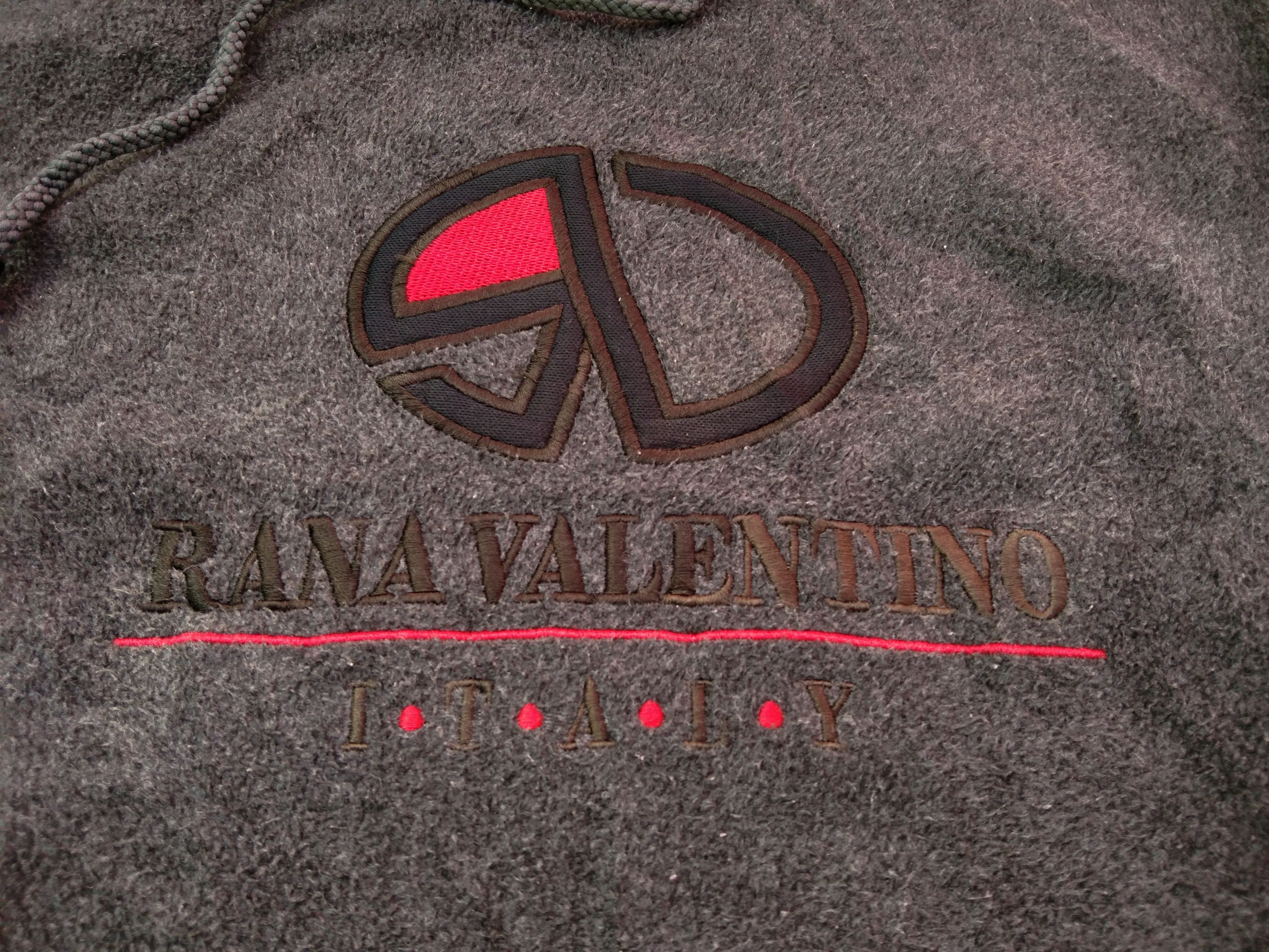 Other VINTAGE RANA VALENTINO FLEECE HOODIE Size US M / EU 48-50 / 2 - 5 Thumbnail
