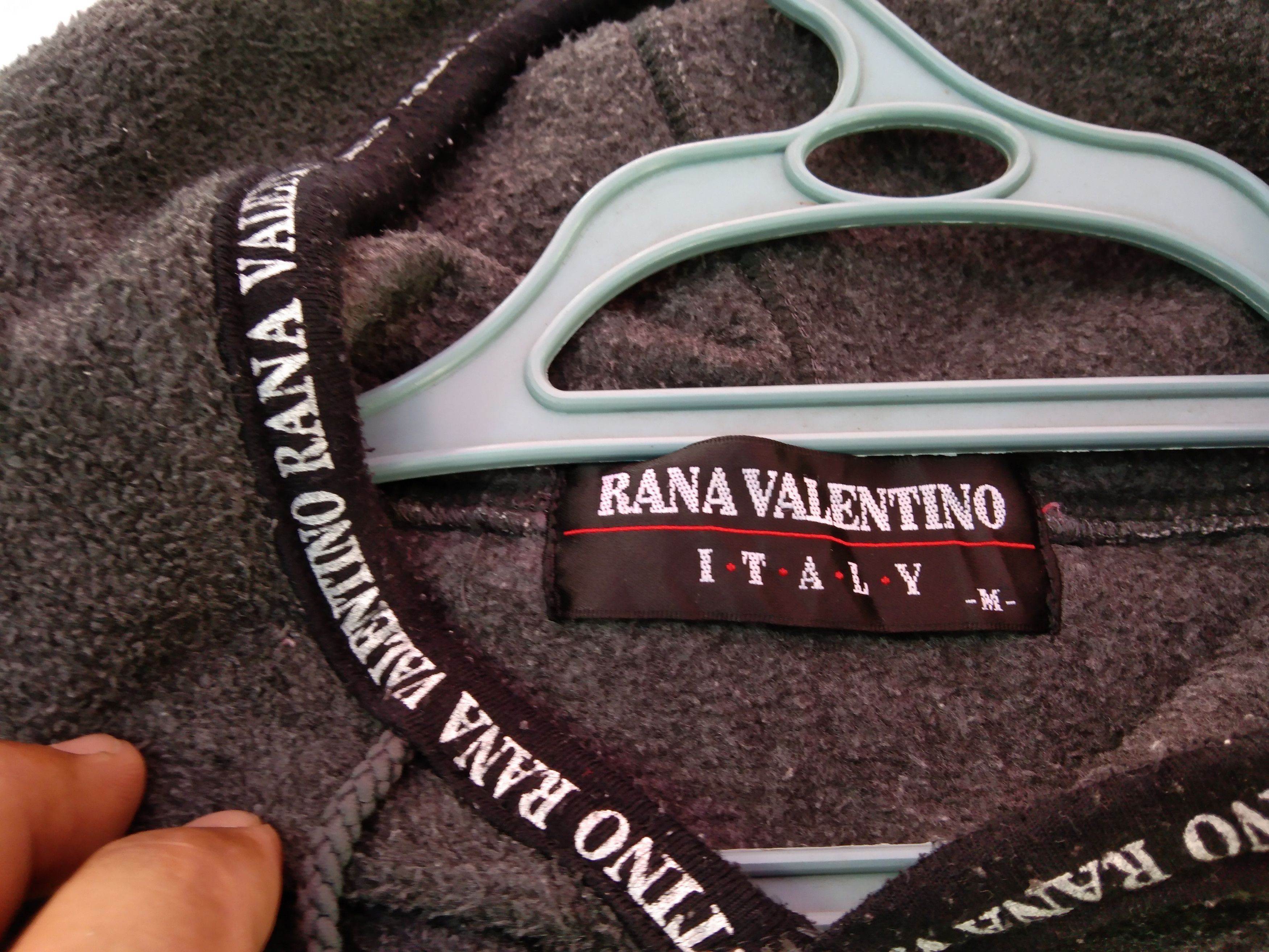 Other VINTAGE RANA VALENTINO FLEECE HOODIE Size US M / EU 48-50 / 2 - 12 Thumbnail