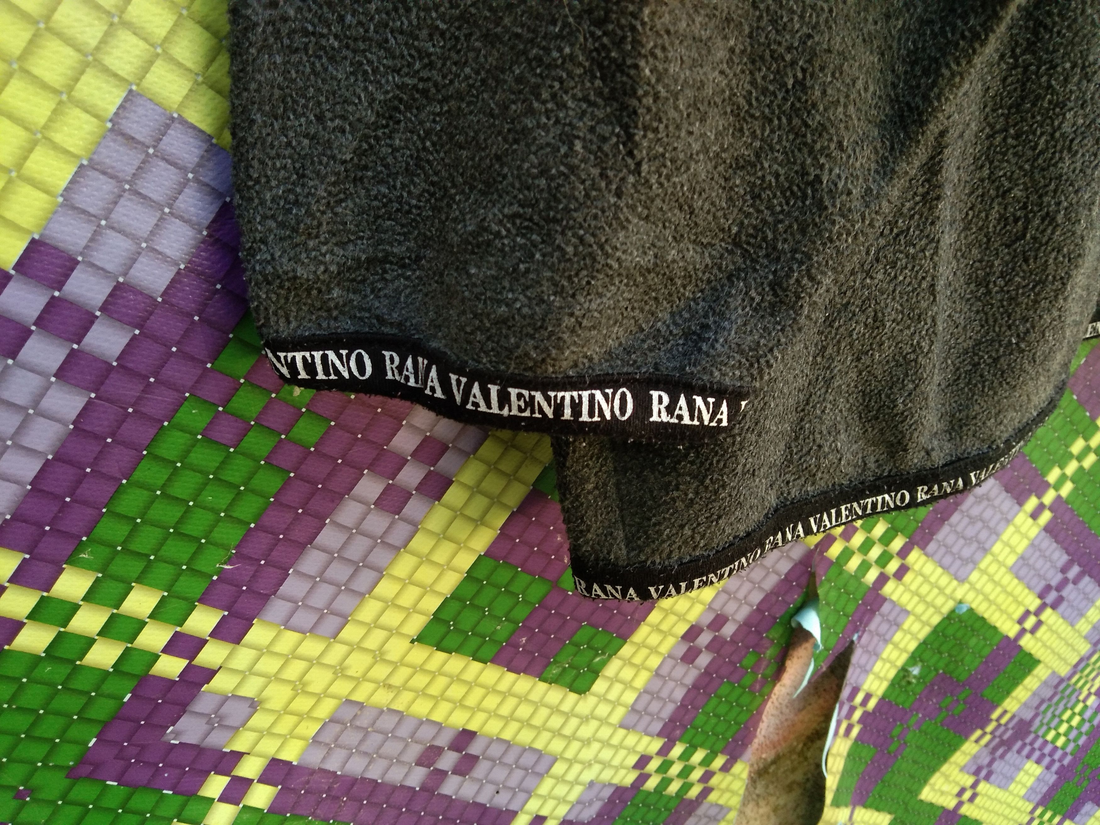 Other VINTAGE RANA VALENTINO FLEECE HOODIE Size US M / EU 48-50 / 2 - 9 Thumbnail