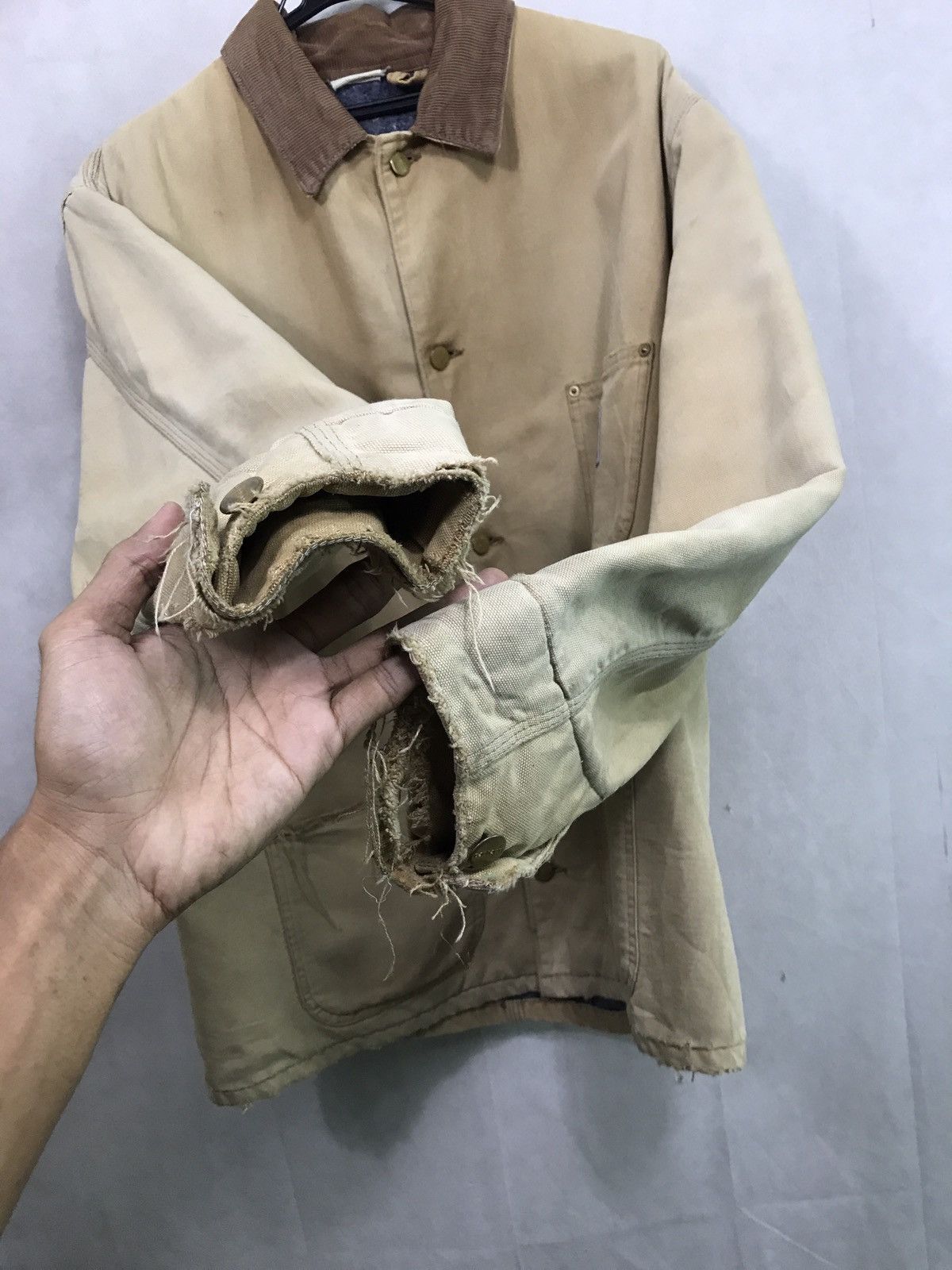 Carhartt RARE VINTAGE CARHARTT DISTRESSED KANYE WEST BLANKET JACKET Size US L / EU 52-54 / 3 - 9 Thumbnail