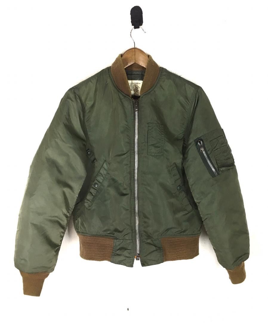Vintage MA-1 FLYING JACKET LION UNIFORM MIL-J-8279 US AIR FORCE Size US M / EU 48-50 / 2 - 1 Thumbnail