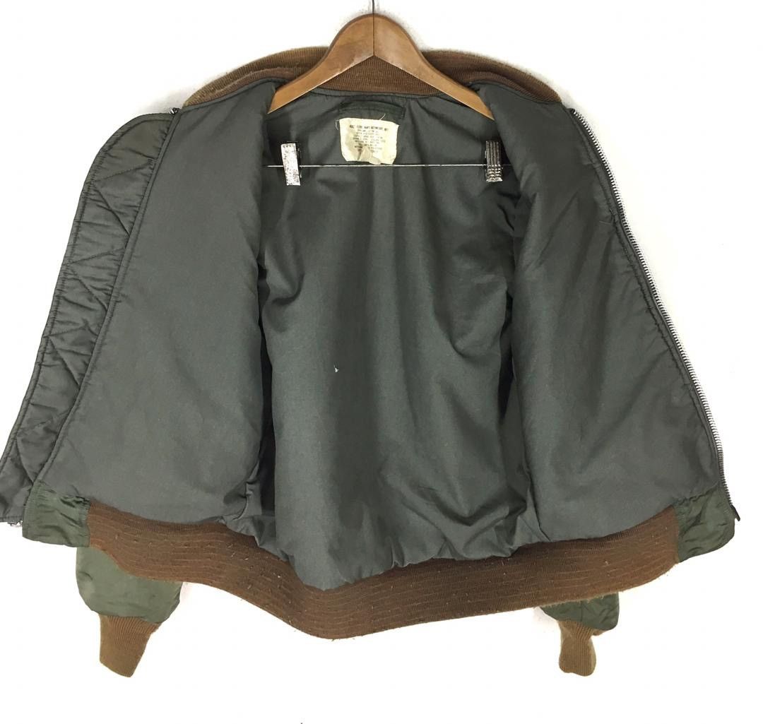 Vintage MA-1 FLYING JACKET LION UNIFORM MIL-J-8279 US AIR FORCE Size US M / EU 48-50 / 2 - 5 Thumbnail