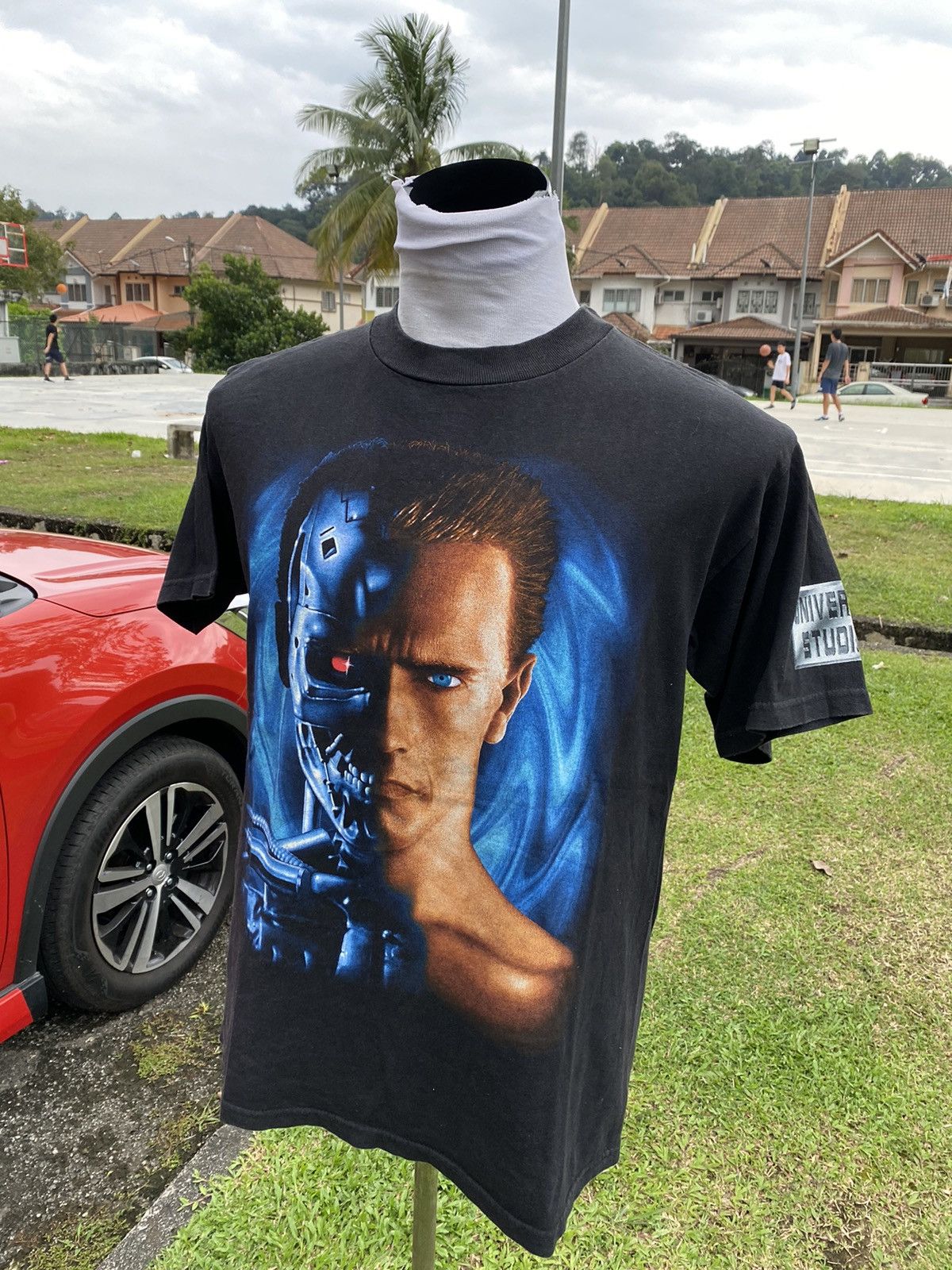 Vintage Vintage Terminator 90s Tshirt Combo! Size US L / EU 52-54 / 3 - 13 Thumbnail