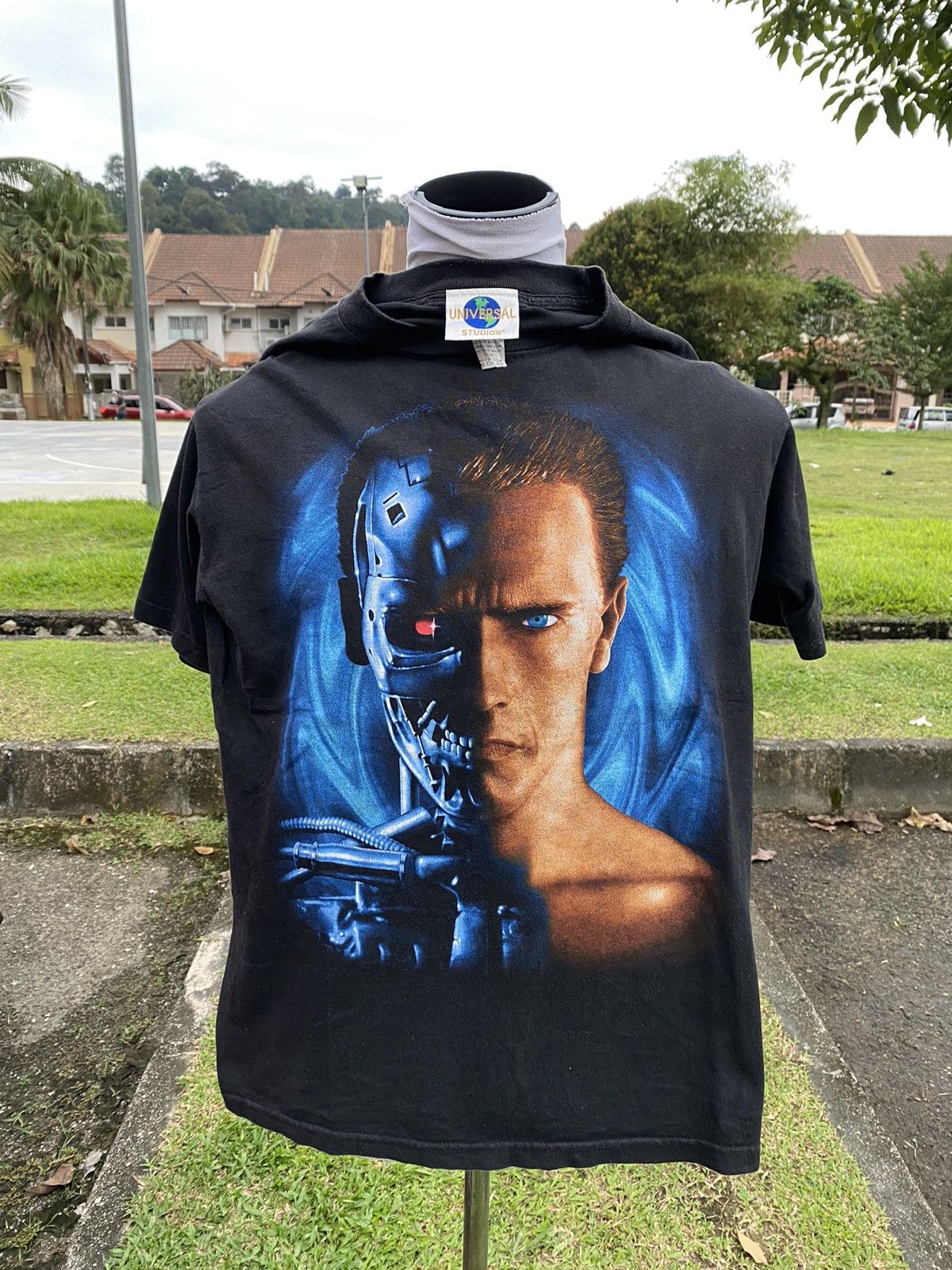 Vintage Vintage Terminator 90s Tshirt Combo! Size US L / EU 52-54 / 3 - 11 Thumbnail