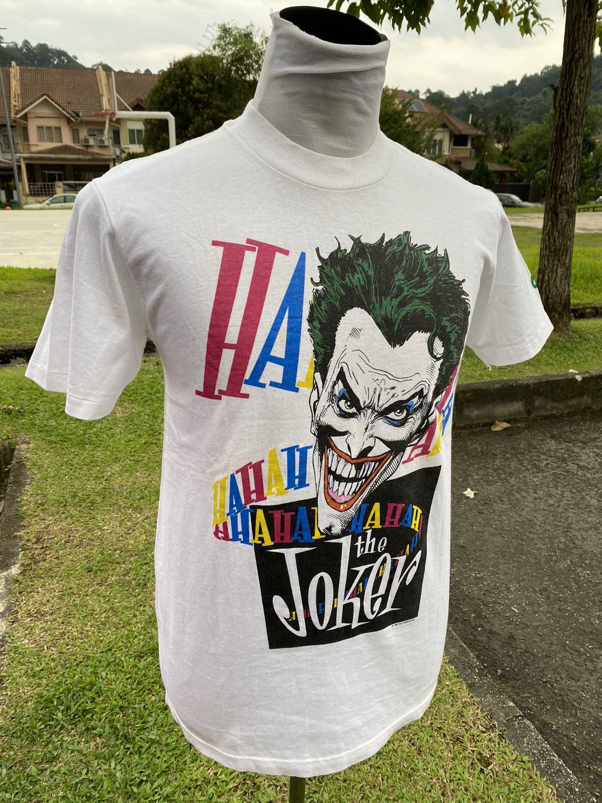 Vintage Vintage Joker 80s Tshirt Size US M / EU 48-50 / 2 - 4 Thumbnail