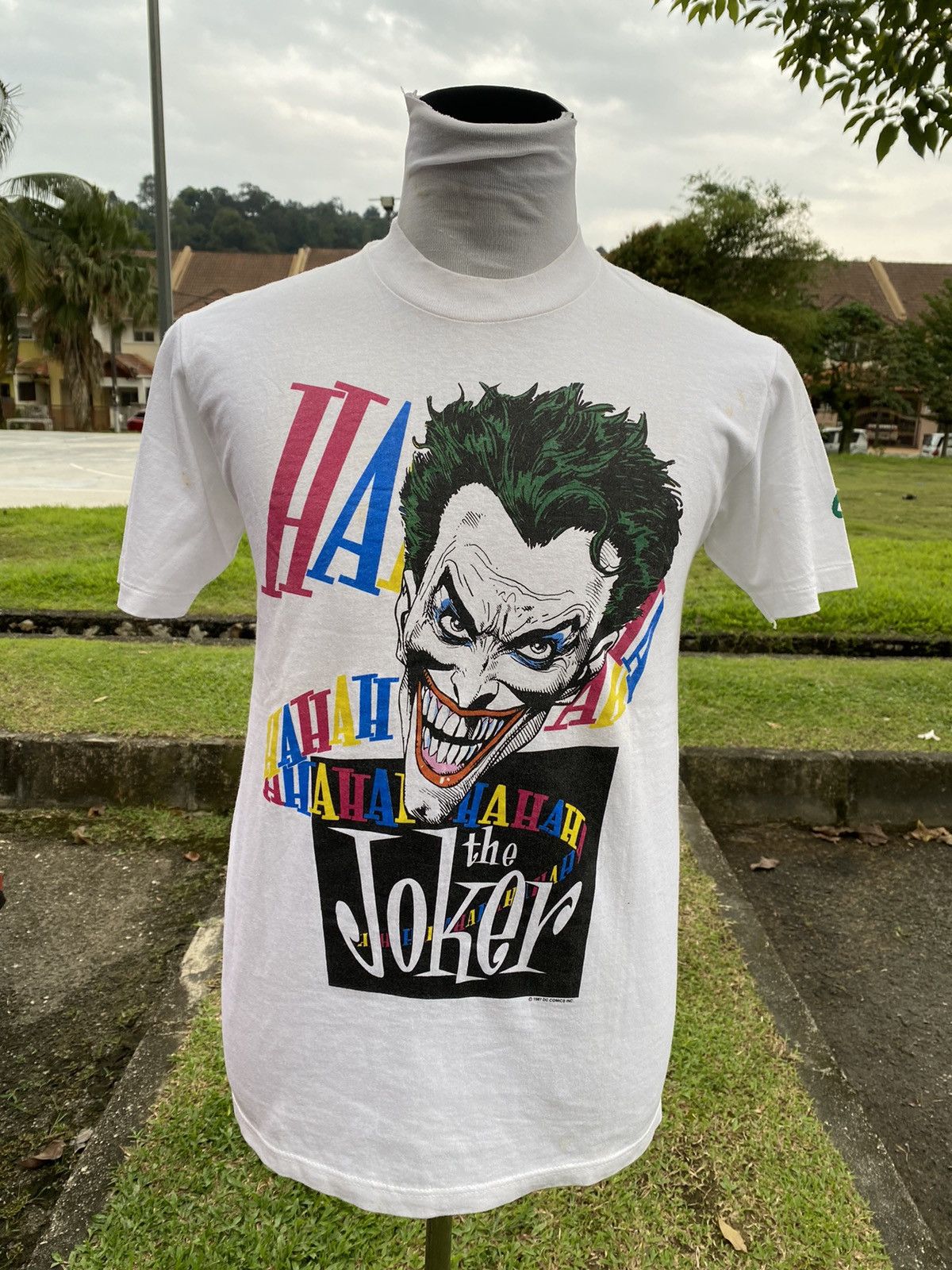 Vintage Vintage Joker 80s Tshirt Size US M / EU 48-50 / 2 - 1 Thumbnail