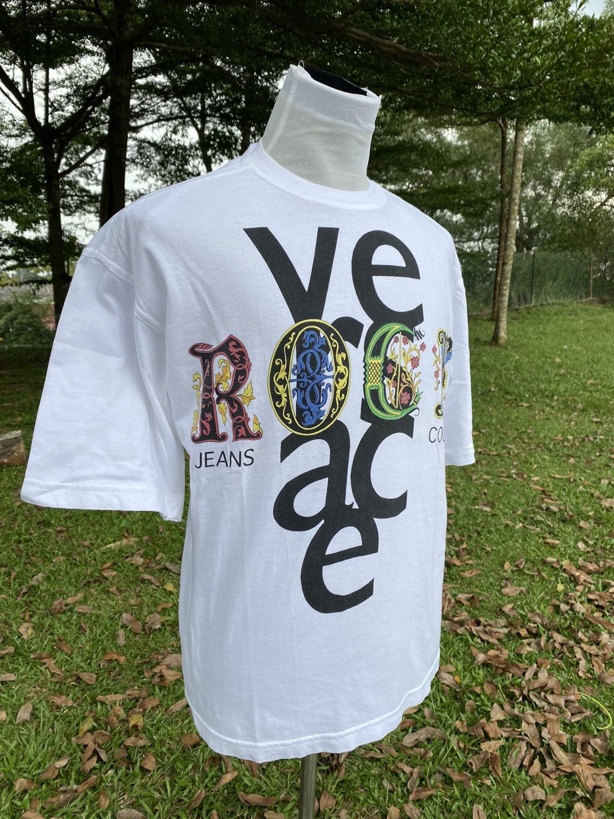 Versace Jeans Couture Vintage Versace Tshirt 90s /Versace Jeans Couture Shirt Size US M / EU 48-50 / 2 - 3 Thumbnail