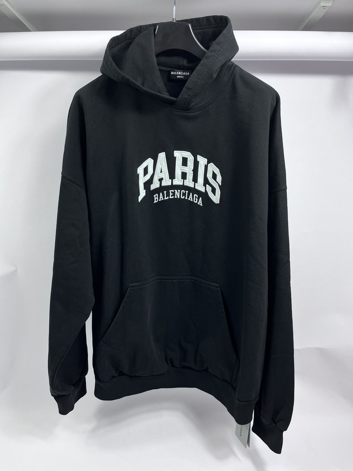 Balenciaga PARIS BLACK OVERSIZED HOODIE | Grailed