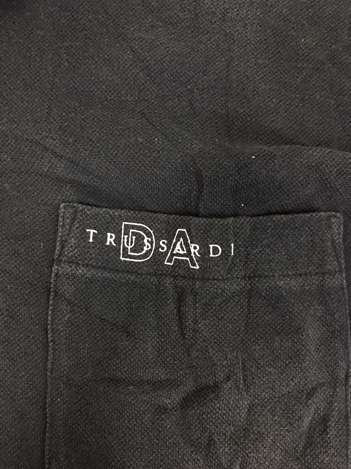 Trussardi Trussardi DA Polo Tee T-shirt Plain Single Pocket Design Size US M / EU 48-50 / 2 - 3 Thumbnail