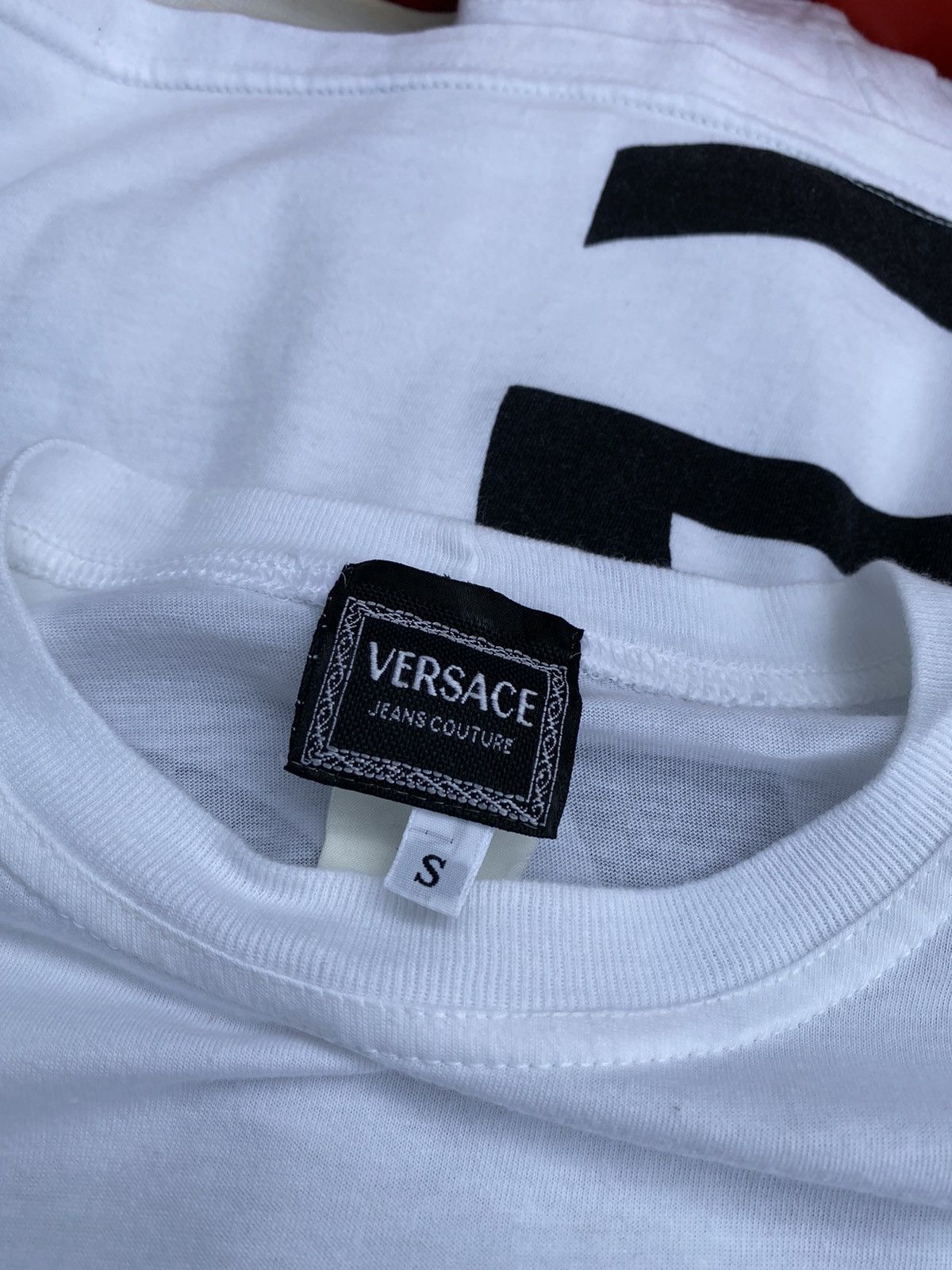 Versace Jeans Couture Vintage Versace Tshirt / Versace Medusa 90s shirt Size US S / EU 44-46 / 1 - 9 Thumbnail