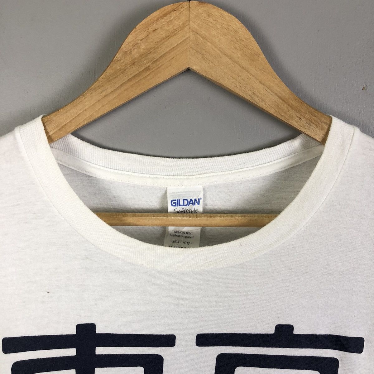 Japanese Brand 💢Rare💢 MANEKINEKO Horror Movie Tee Size US M / EU 48-50 / 2 - 6 Thumbnail