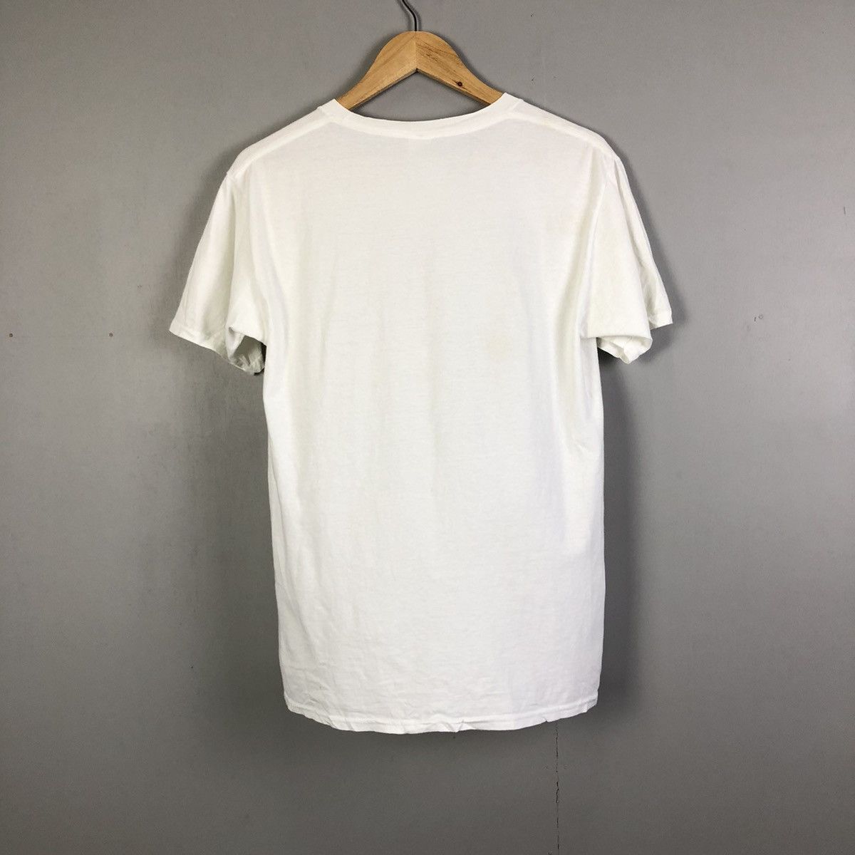 Japanese Brand 💢Rare💢 MANEKINEKO Horror Movie Tee Size US M / EU 48-50 / 2 - 9 Thumbnail