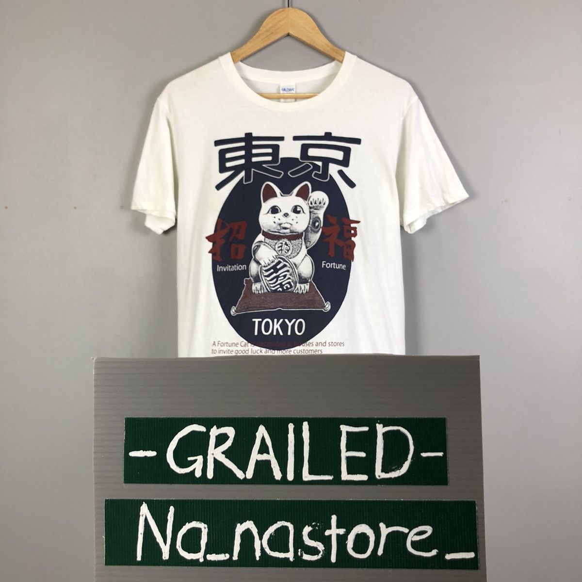Japanese Brand 💢Rare💢 MANEKINEKO Horror Movie Tee Size US M / EU 48-50 / 2 - 3 Thumbnail
