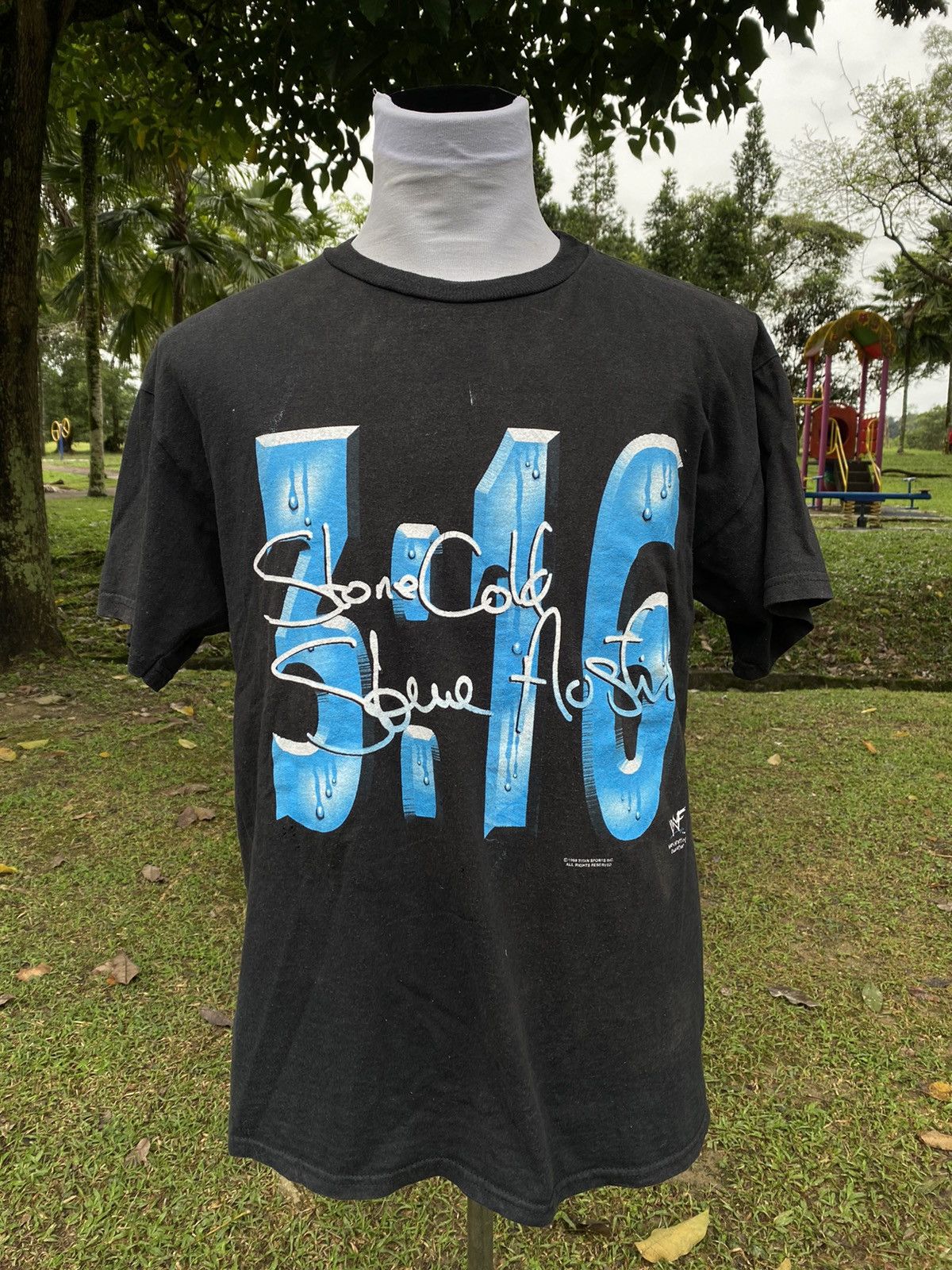 Vintage × WWE × WWF Vintage Stone Cold 1998 Tshirt Size US XL / EU 56 / 4 - 4 Thumbnail