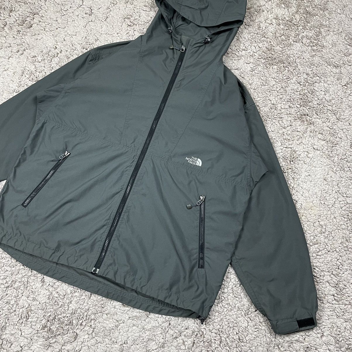 Japanese Brand × The North Face × Vintage Vintage The North Face Light Zipper Jacket Size US L / EU 52-54 / 3 - 4 Thumbnail