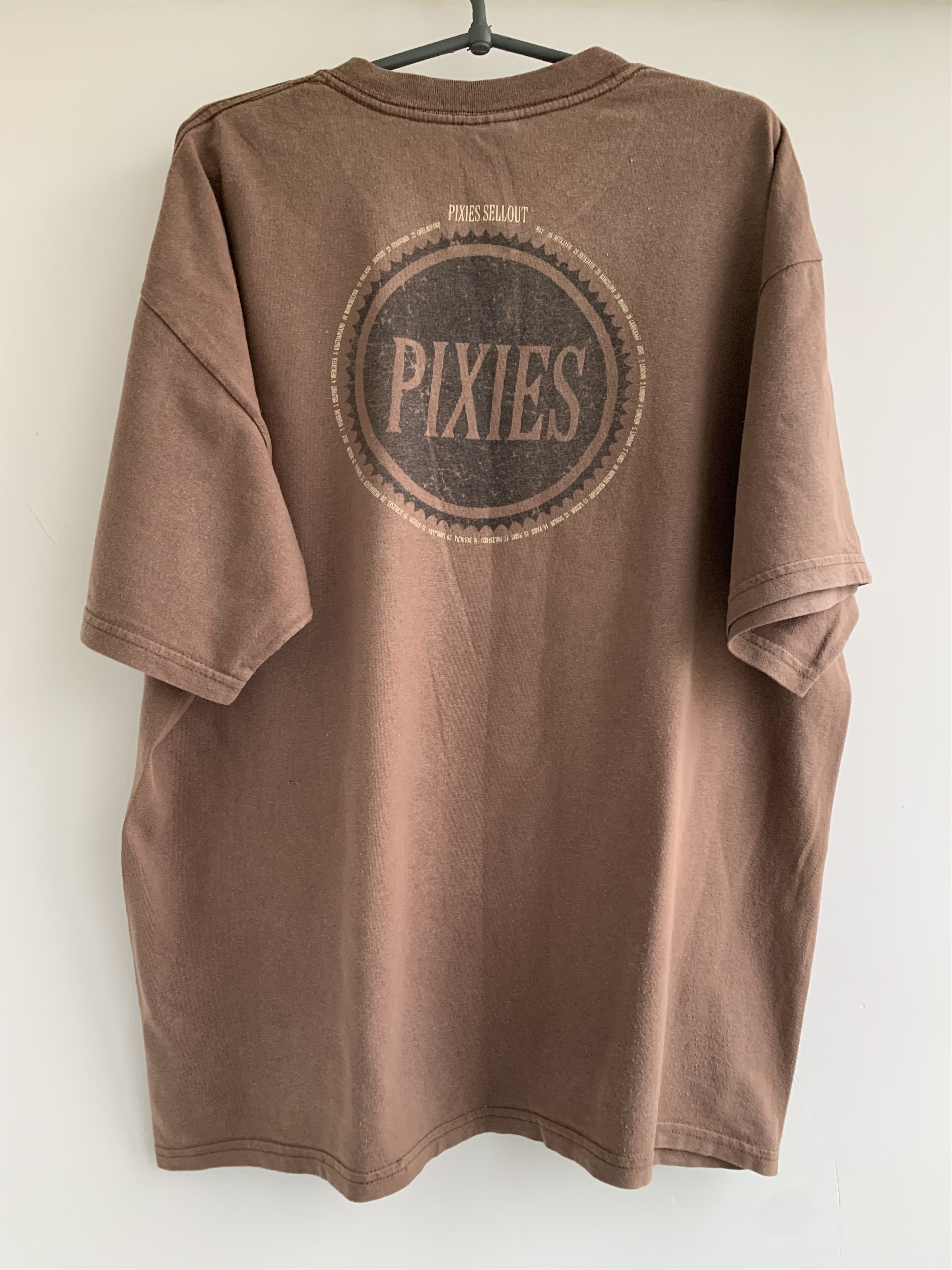 Band Tees × Vintage Distressed Vintage 00s Band PIXIES SELLOUT Tees size L Size US XL / EU 56 / 4 - 4 Thumbnail