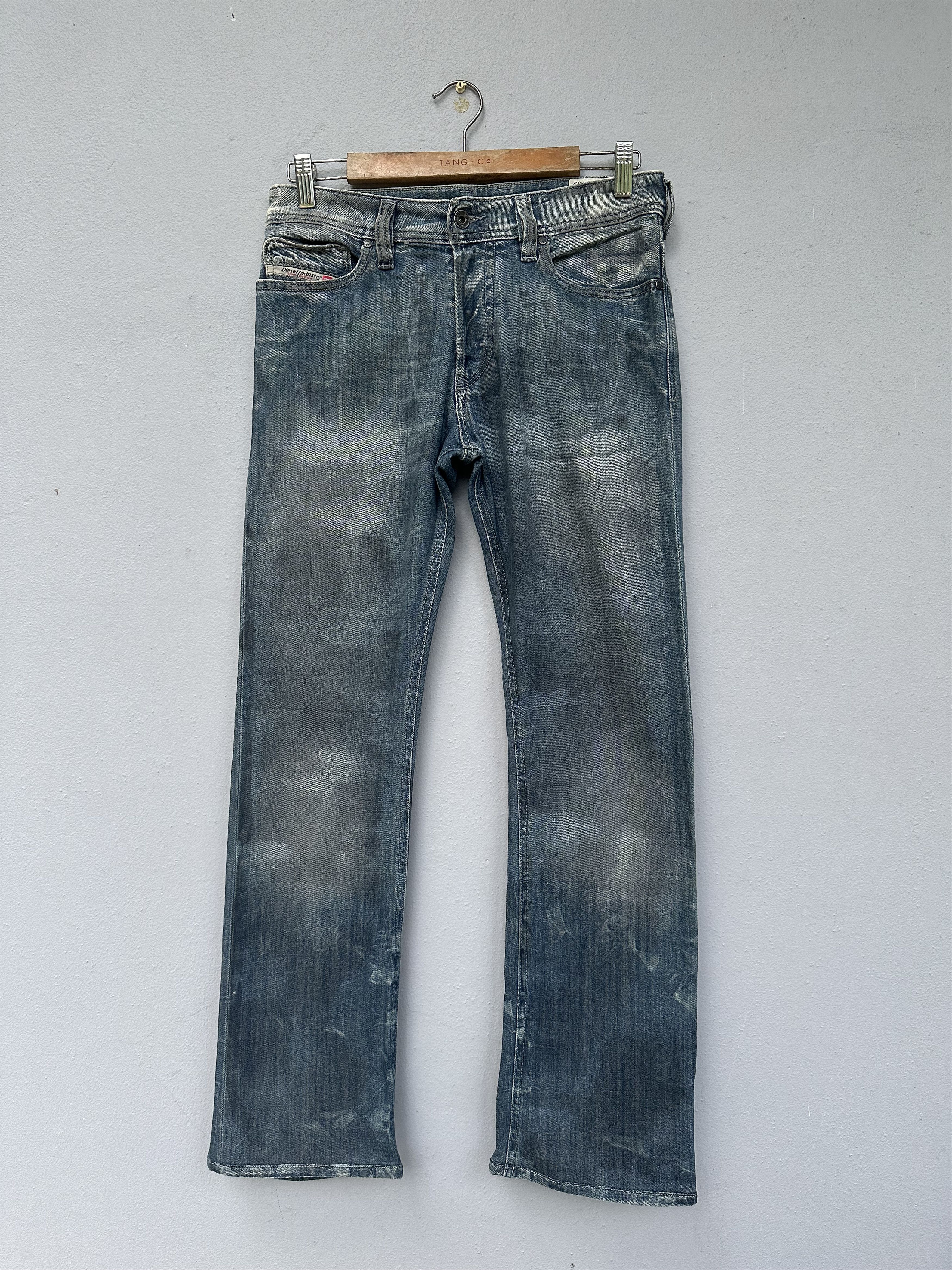 Diesel RARE!! Dirty Waxed Distressed Diesel Industry Italy Jeans Size US 30 / EU 46 - 8 Thumbnail