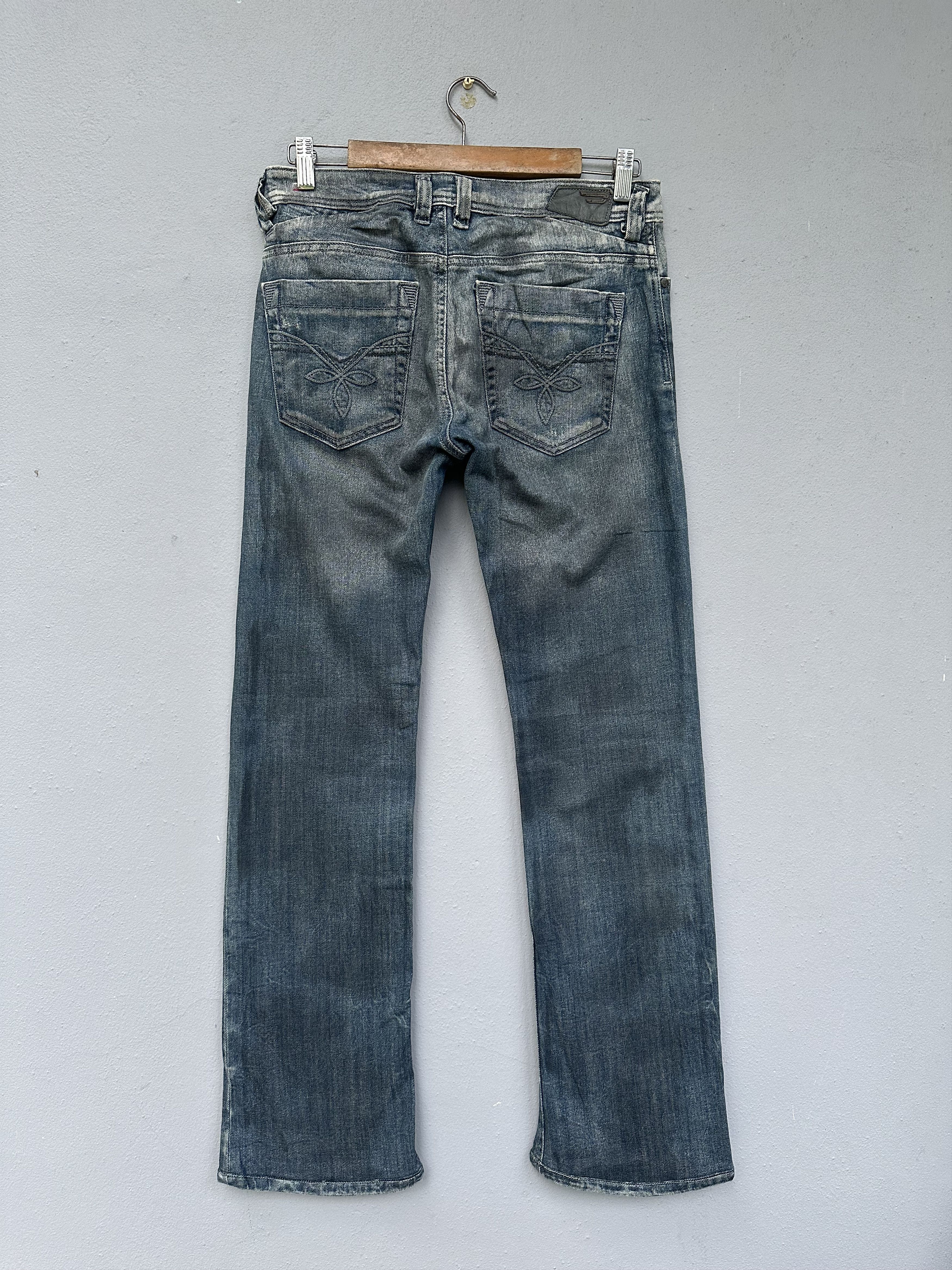 Diesel RARE!! Dirty Waxed Distressed Diesel Industry Italy Jeans Size US 30 / EU 46 - 9 Thumbnail