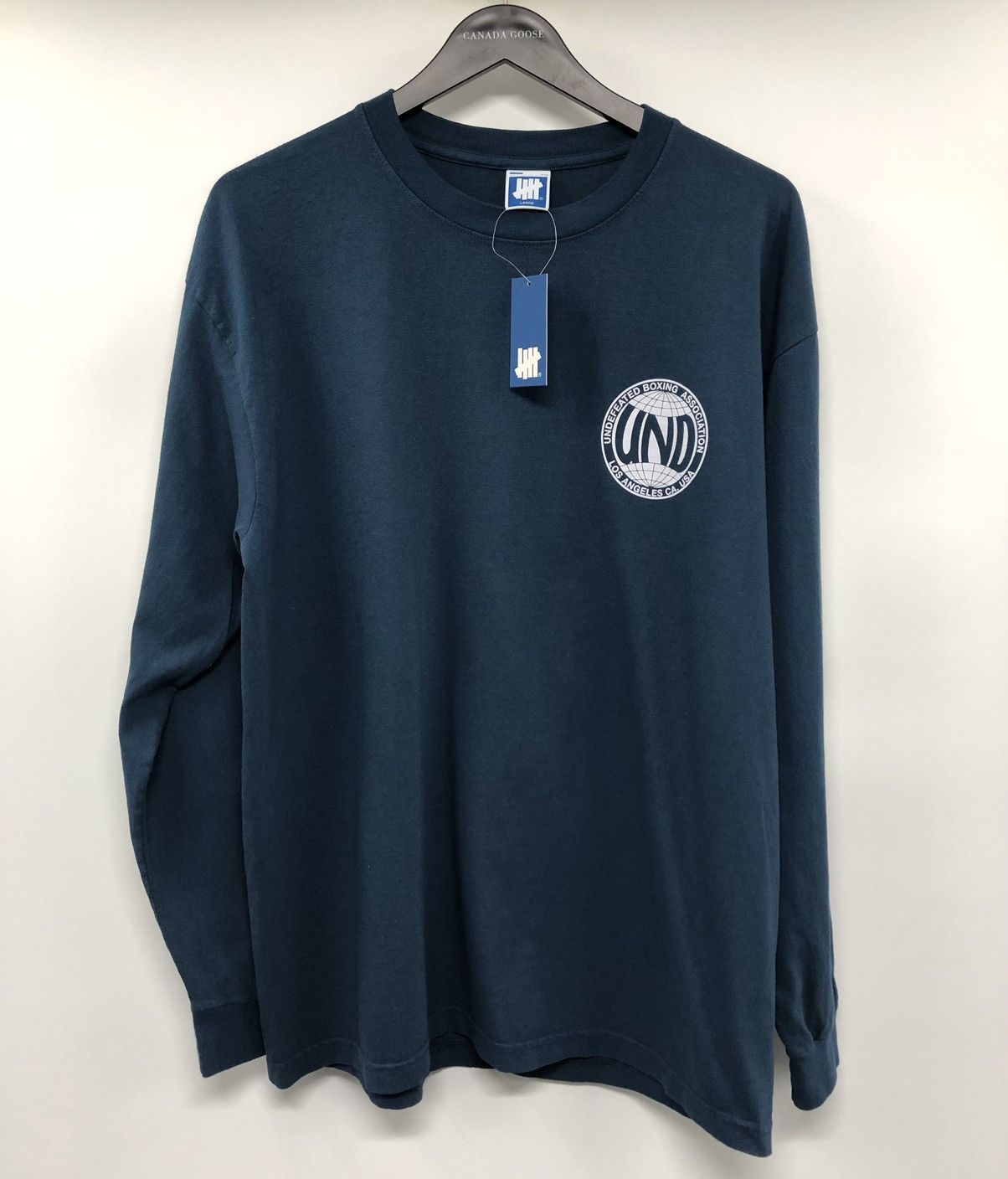 Undefeated Undefeated UBA Boxing Association Blue Long Sleeve T-Shirt Size US L / EU 52-54 / 3 - 9 Thumbnail
