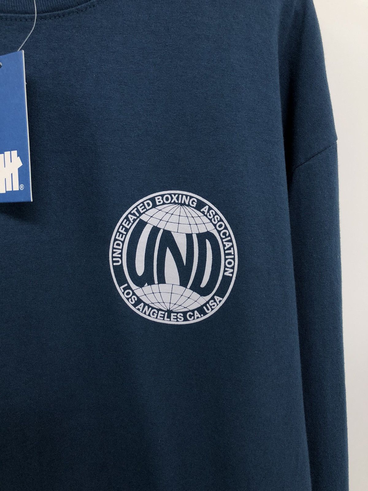 Undefeated Undefeated UBA Boxing Association Blue Long Sleeve T-Shirt Size US L / EU 52-54 / 3 - 4 Thumbnail
