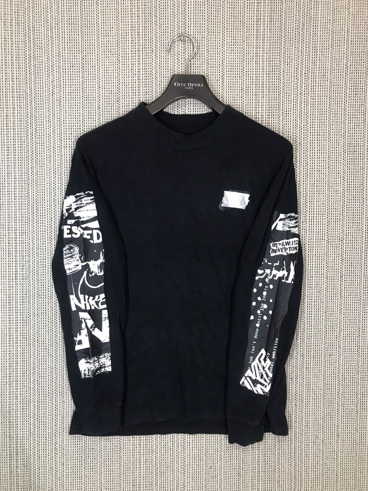 Nike ‼️NIKE FULLPRINTED LONGSLEEVE TSHIRT NICE DESIGN‼️ Size US M / EU 48-50 / 2 - 2 Thumbnail