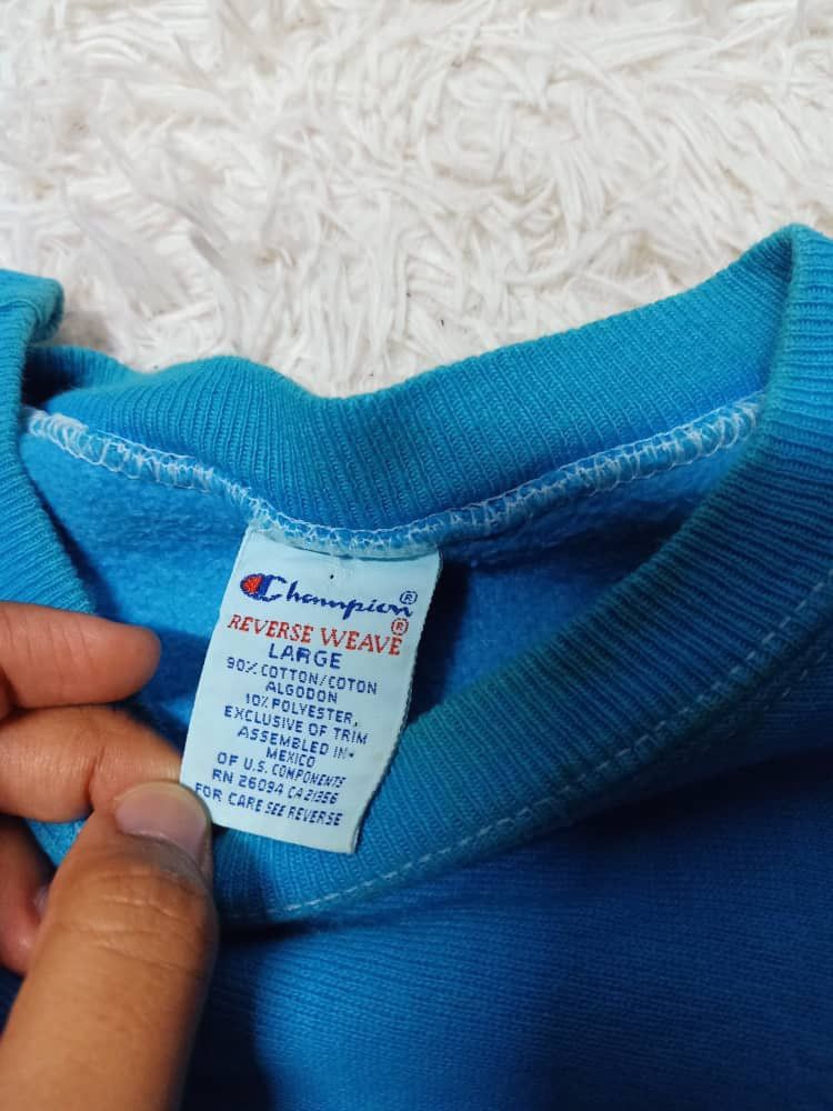 Champion × Vintage VINTAGE CHAMPION CREW NECK SWEATSHIRT EMBROIDERY SMALL LOGO Size US XL / EU 56 / 4 - 5 Thumbnail