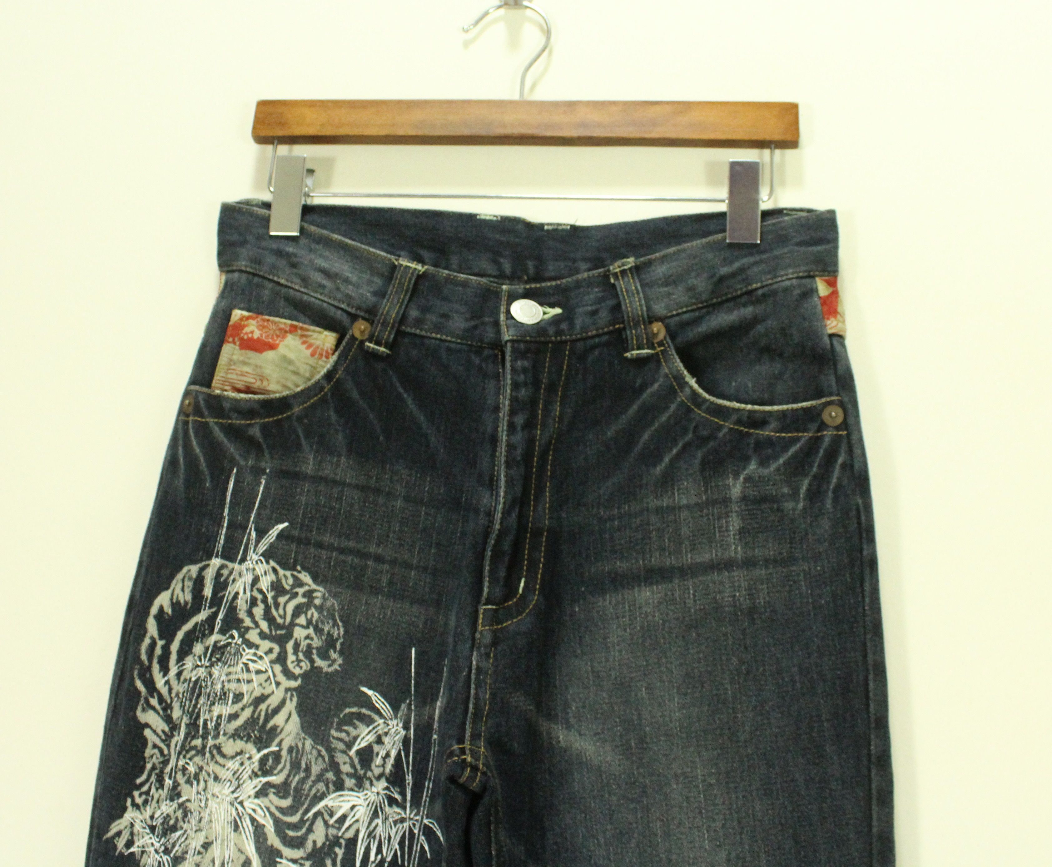Japanese Brand TIGER Printed Denim Japan Crafted Patchwork Styled Size US 30 / EU 46 - 4 Thumbnail