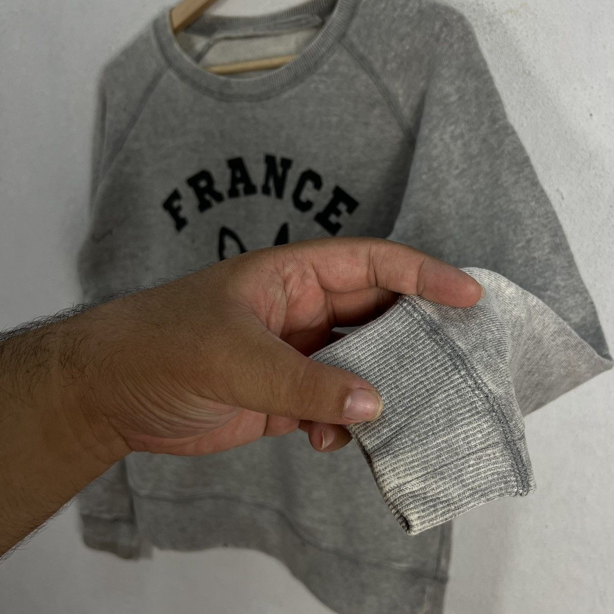 Designer × Japanese Brand RARE VENERTA KNITWEAR FRANCE BIG LOGO SWEATSHIRT Size US S / EU 44-46 / 1 - 5 Thumbnail