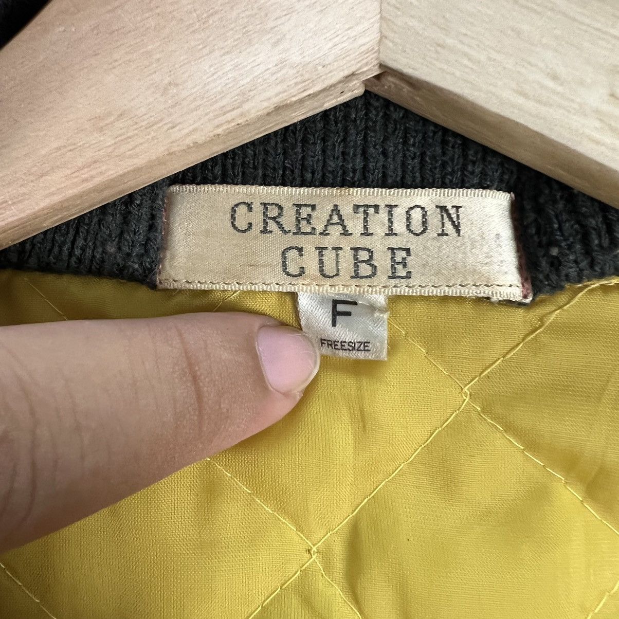 Japanese Brand VINTAGE VARSITY JACKET CREATION CUBE BIG LOGO Size US L / EU 52-54 / 3 - 11 Thumbnail