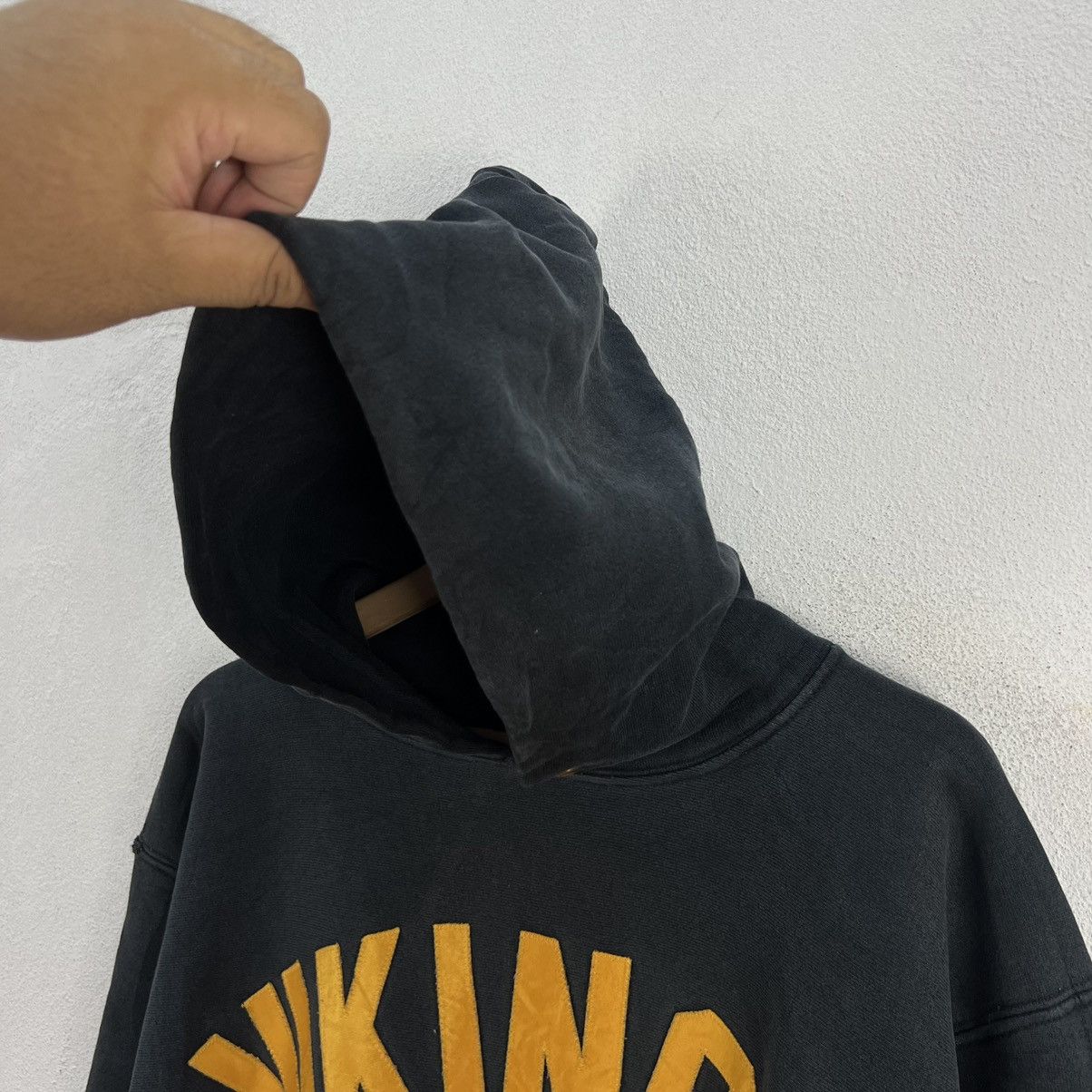 Japanese Brand × Vintage VINTAGE GREY BEAR MADE IN USA VIKINGS BIG LOGO HOODIE Size US XL / EU 56 / 4 - 7 Thumbnail