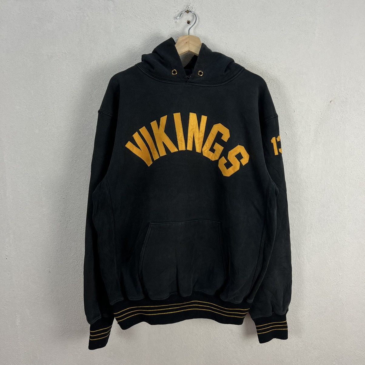 Japanese Brand × Vintage VINTAGE GREY BEAR MADE IN USA VIKINGS BIG LOGO HOODIE Size US XL / EU 56 / 4 - 2 Thumbnail