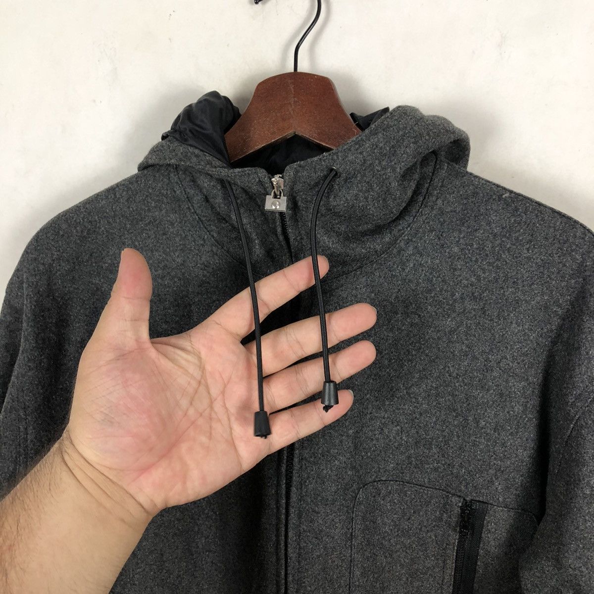 Vintage SPORTMAX CODE HOODIE JACKET MADE IN PORTUGAL Size US M / EU 48-50 / 2 - 4 Thumbnail