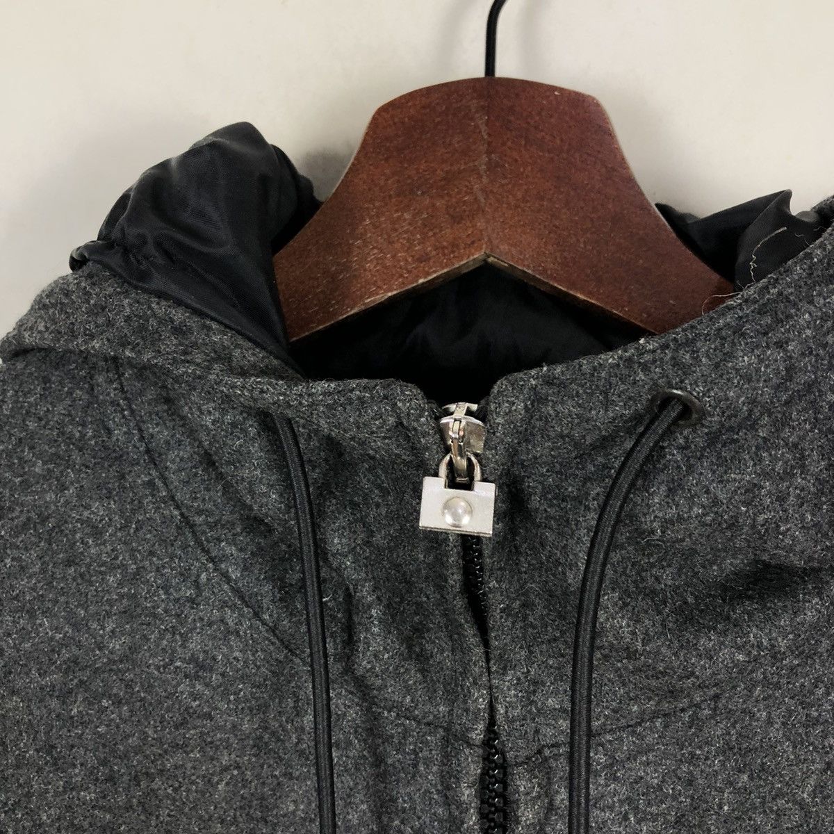 Vintage SPORTMAX CODE HOODIE JACKET MADE IN PORTUGAL Size US M / EU 48-50 / 2 - 5 Thumbnail