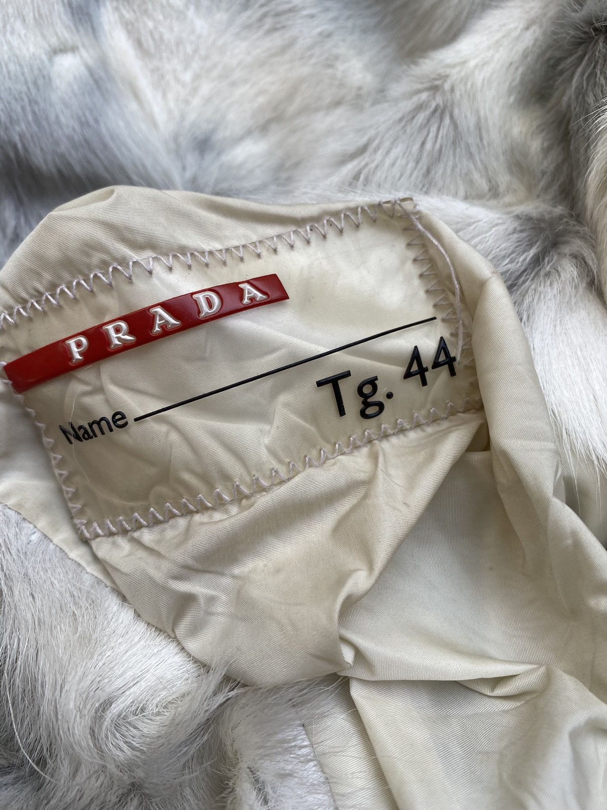 Prada Prada Goat Fur Shearling Puff Coat With Remove-able Sleeve Size US S / EU 44-46 / 1 - 5 Thumbnail