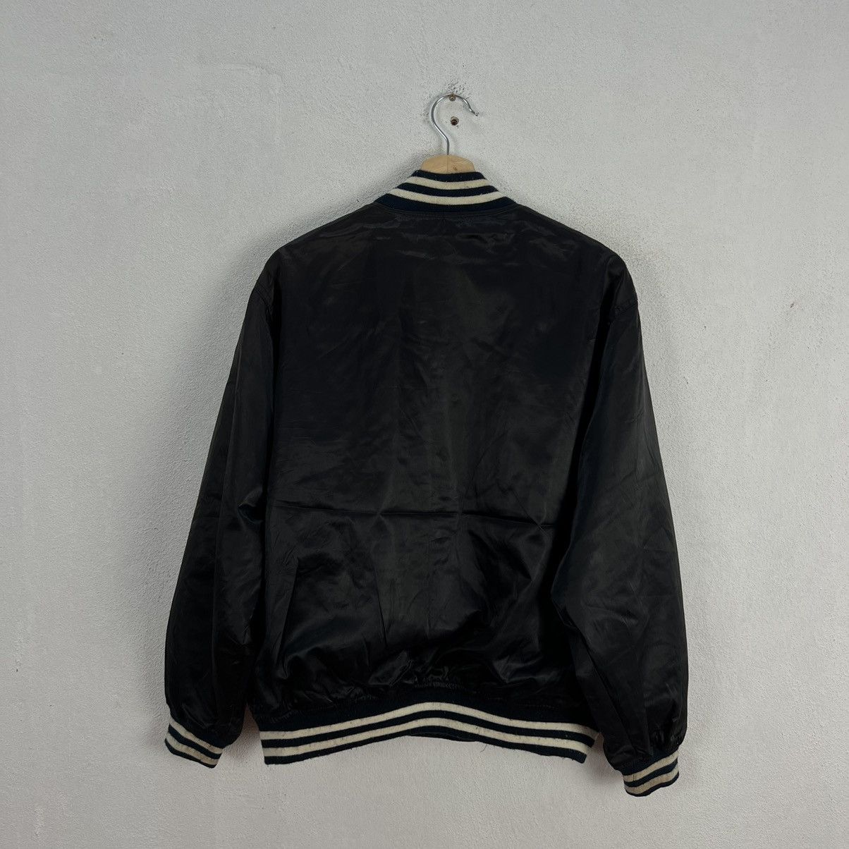 Japanese Brand VINTAGE BOMBER JACKET SATIN COTTONG POLICE BIG LOGO Size US L / EU 52-54 / 3 - 8 Thumbnail