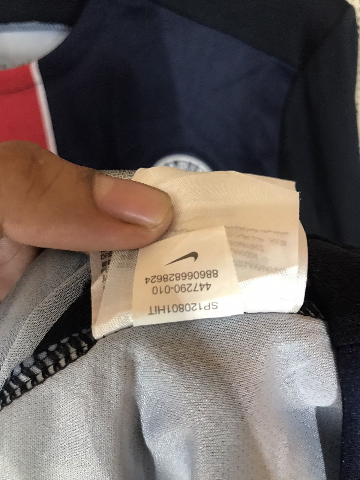 Nike ‼️NIKE PARIS SAINT-GERMAIN SOCCER JERSEY ‼️ Size US M / EU 48-50 / 2 - 9 Thumbnail