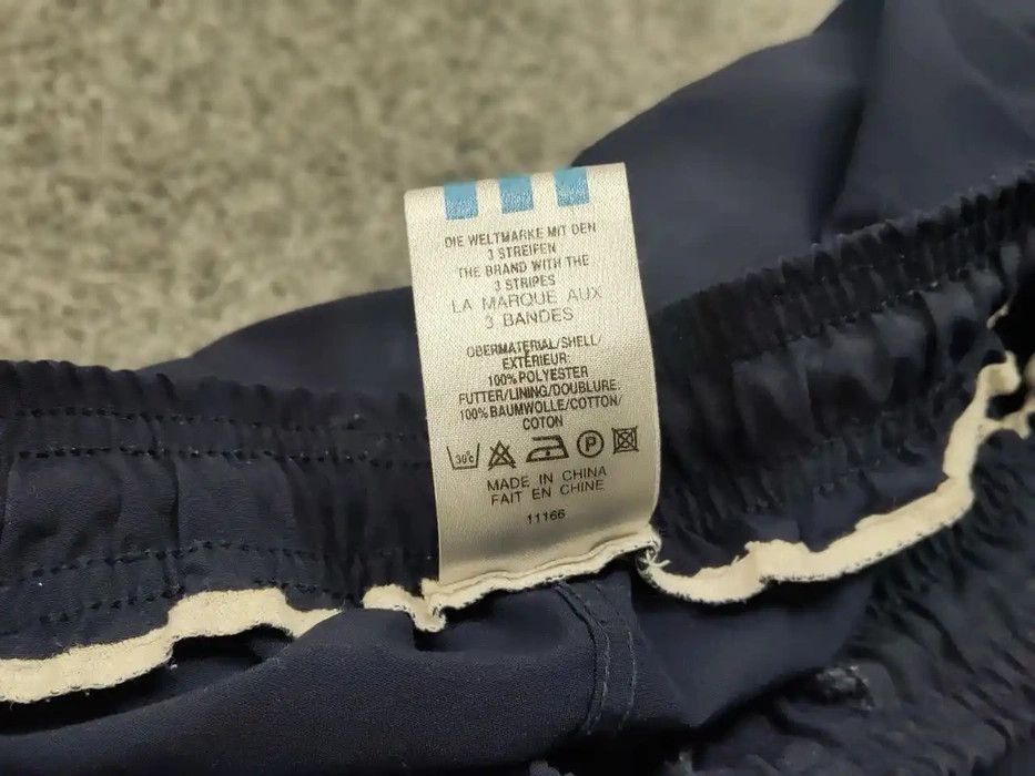 Adidas Vintage 90's Adidas Originals casual logo dark blue Shorts Size US 32 / EU 48 - 10 Thumbnail
