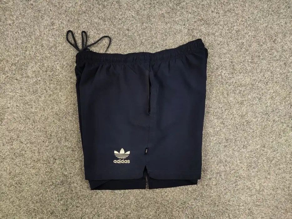 Adidas Vintage 90's Adidas Originals casual logo dark blue Shorts Size US 32 / EU 48 - 7 Thumbnail