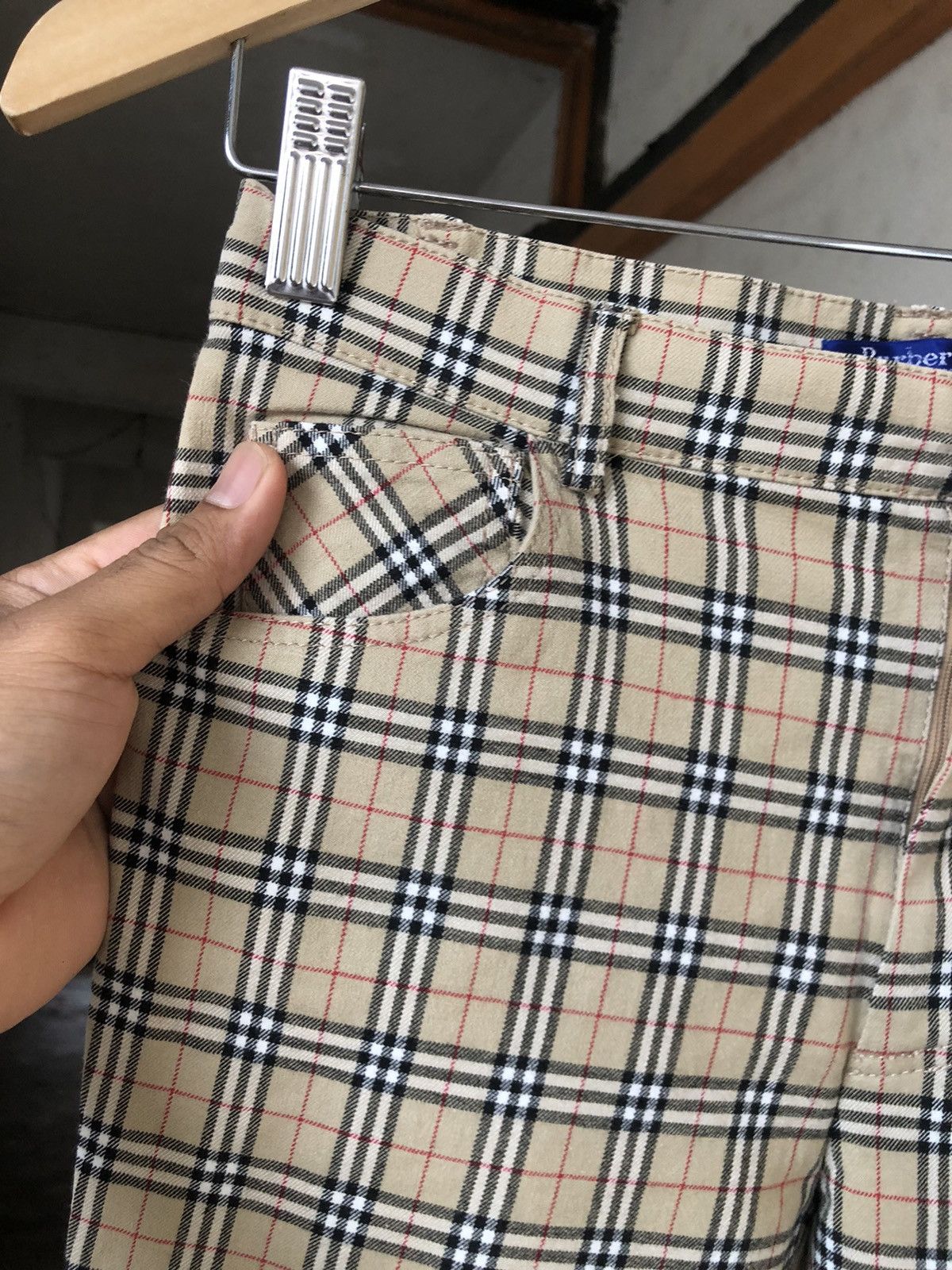 Burberry Vintage Burberry Nova Check Stretchable Blue Tag Pants Size 27" / US 4 / IT 40 - 5 Thumbnail