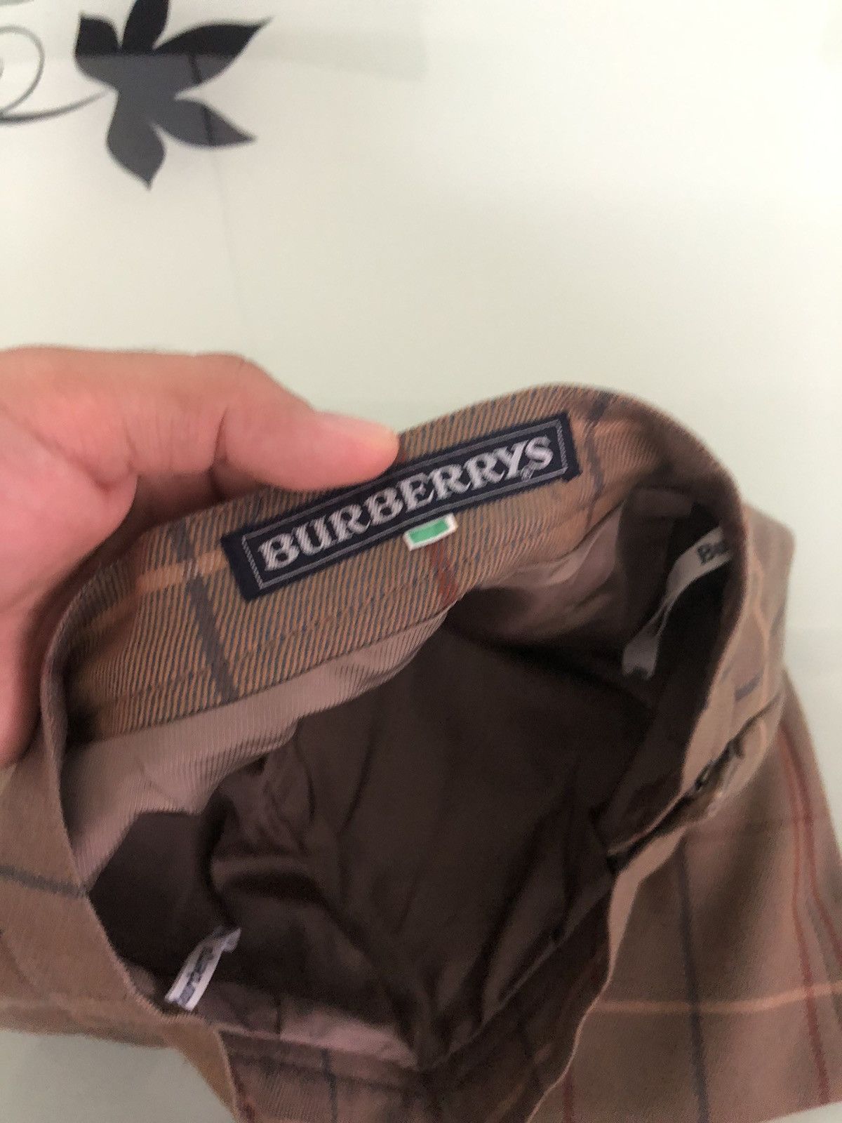 Burberry Vintage 90s Burberry Nova Check Pleated Skirt Size 25" / US 0 / IT 36 - 15 Thumbnail