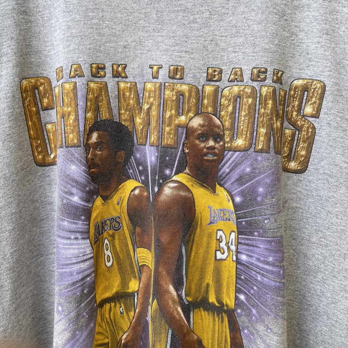 NBA Vintage Kobe Bryant LA Lakers 2001 Tee Shirt Size US XL / EU 56 / 4 - 6 Thumbnail