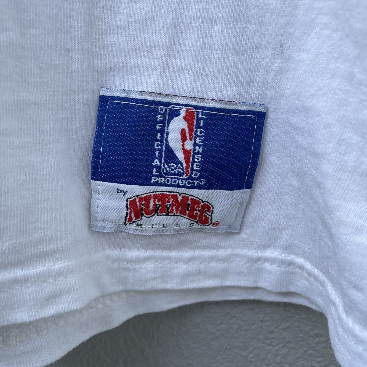 NBA Vintage Charlotte Hornets NBA Tee Shirt Size US M / EU 48-50 / 2 - 4 Thumbnail