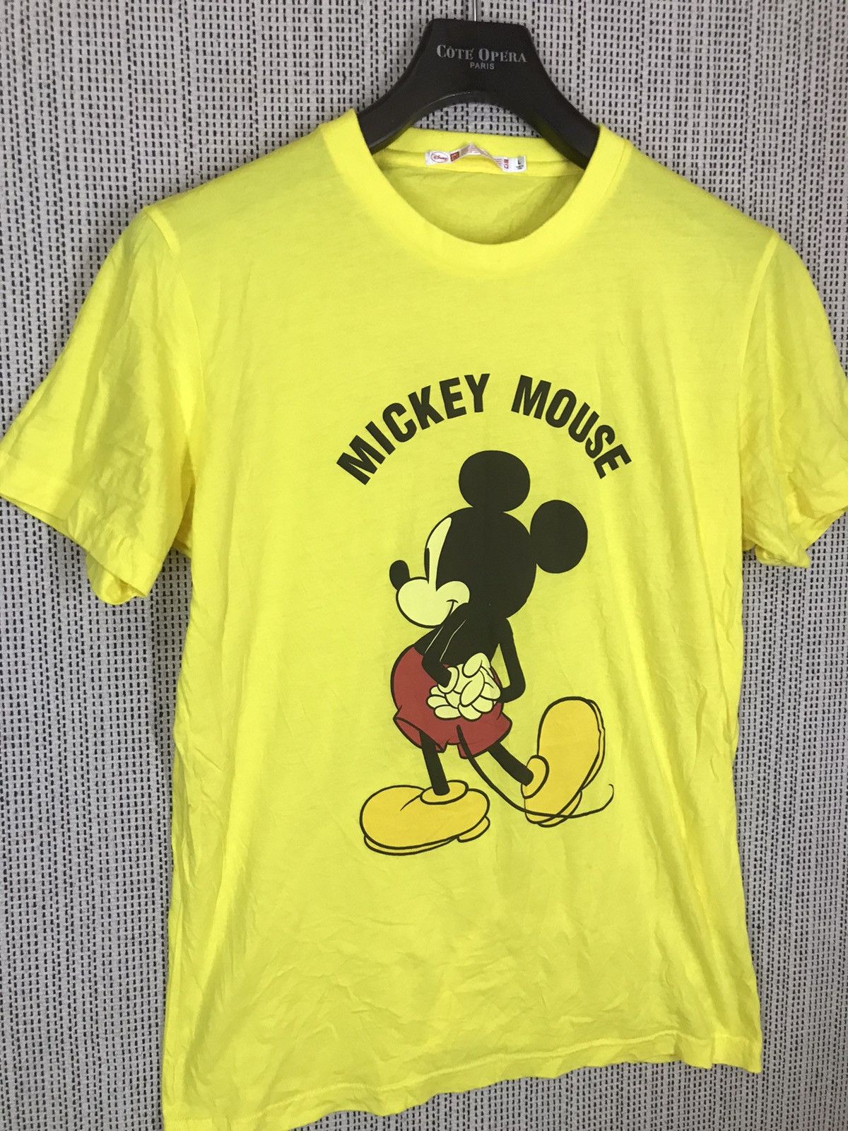 Mickey Mouse × Uniqlo ‼️UNIQLO X MICKEY MOUSE TSHIRT NICE DESIGN‼️ Size US L / EU 52-54 / 3 - 3 Thumbnail