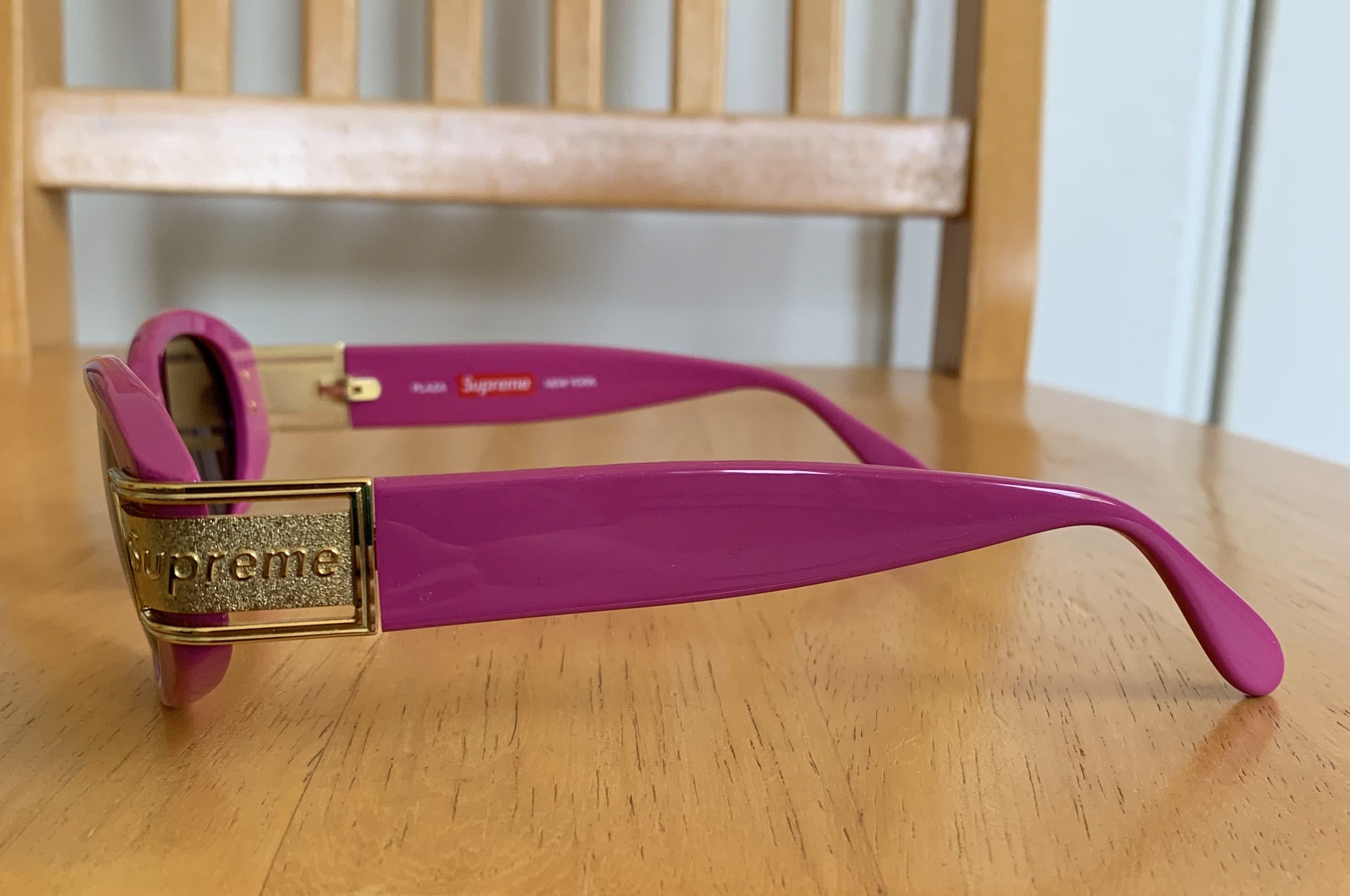 Supreme S/S 2018 Supreme Plaza Sunglasses Size ONE SIZE - 6 Thumbnail